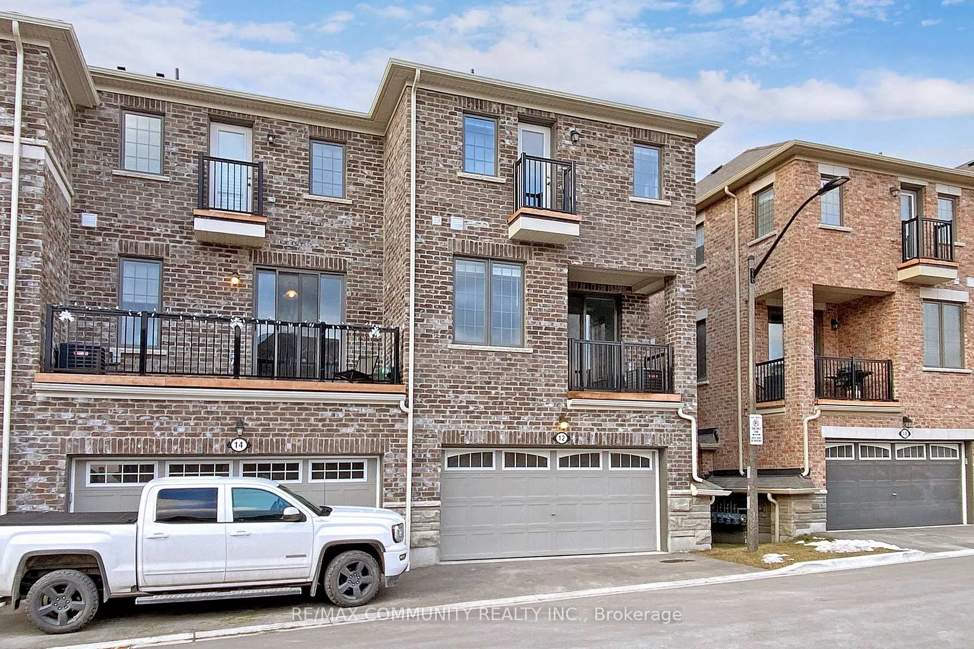 Photo 49 of 12 Fiesta Way, Whitby, Rural Whitby — HOMEH