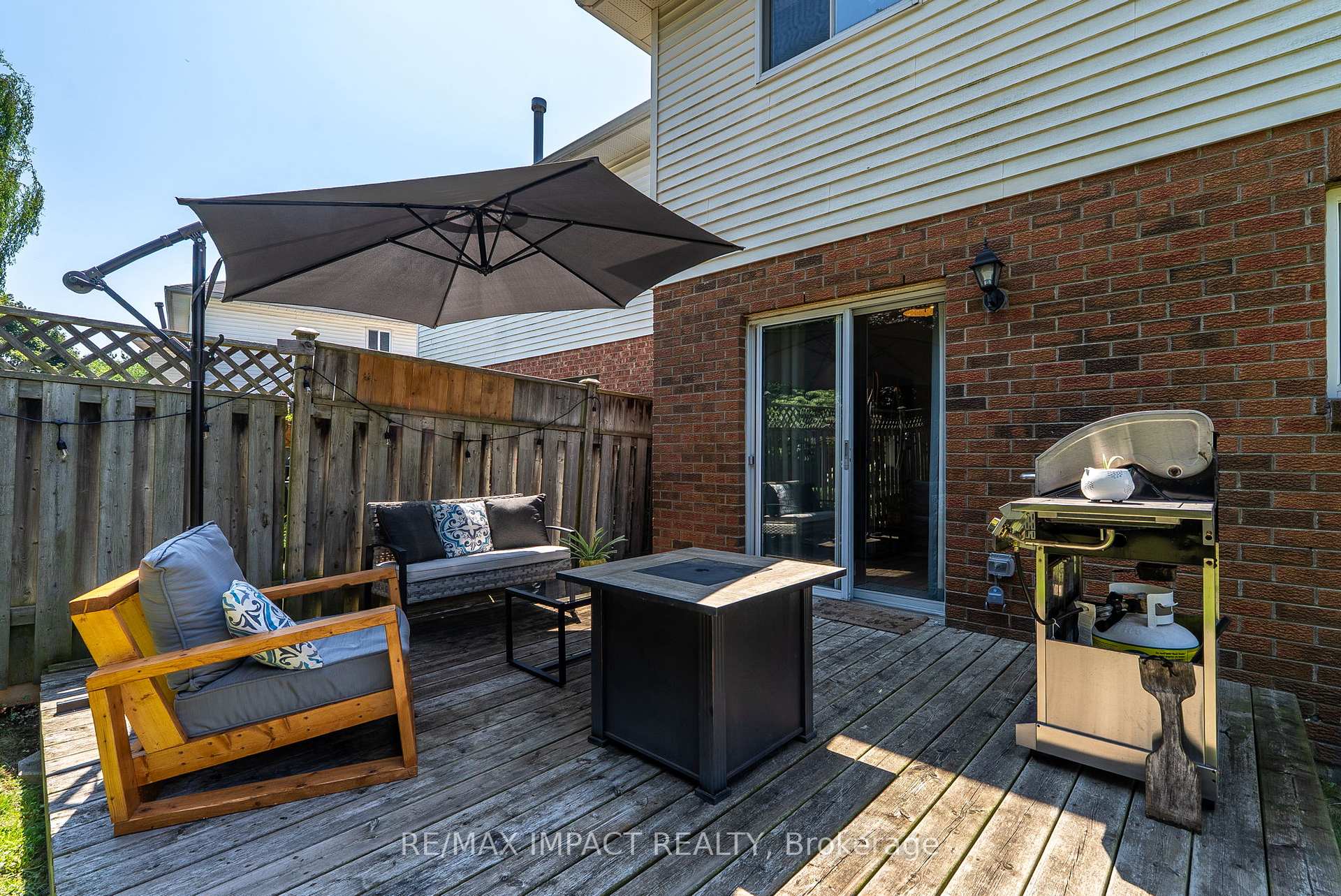 Photo 15 of 9 Granville Drive, Clarington, Courtice — HOMEH