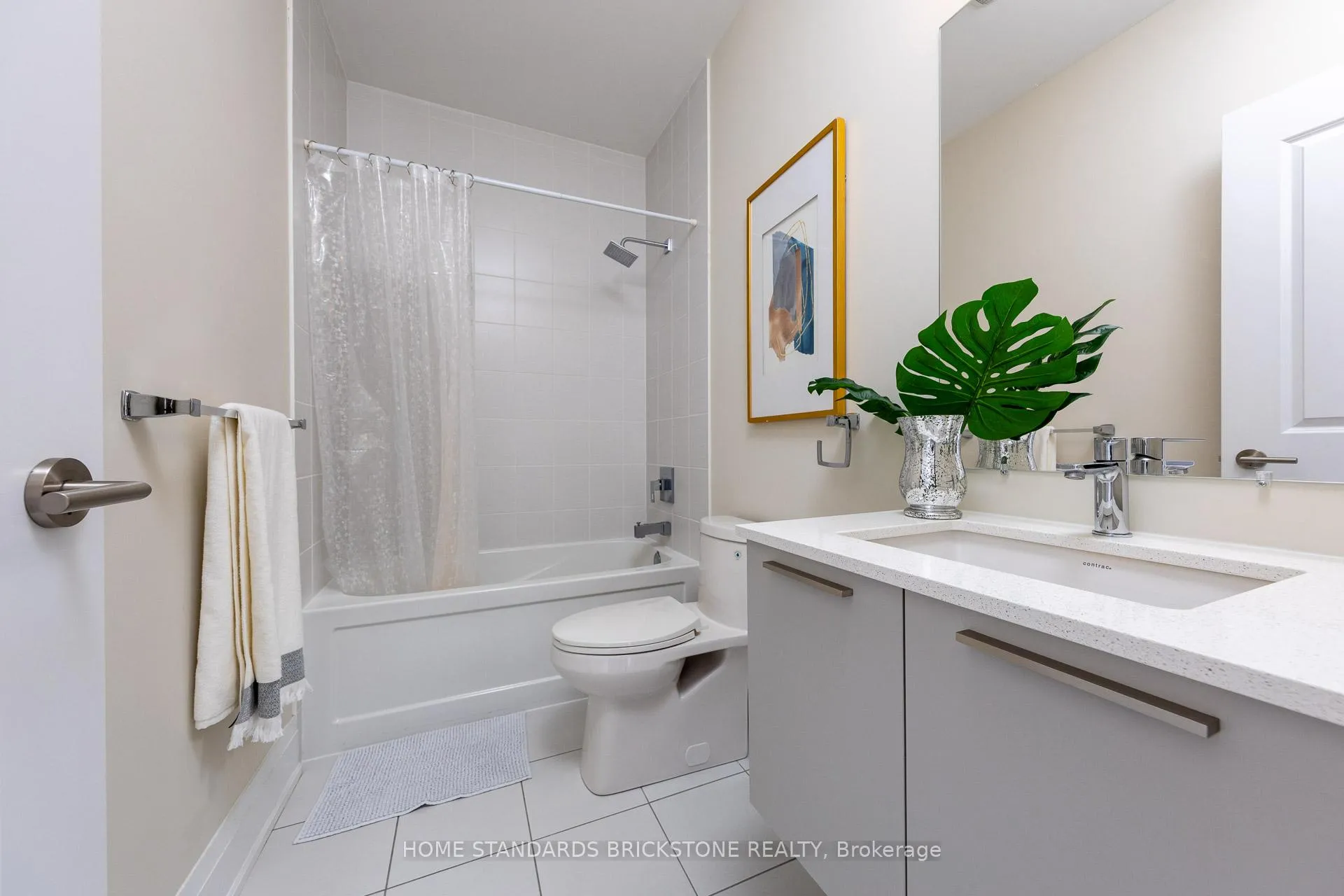 Photo 34 of 5 Smallwood Circle, Vaughan, Brownridge — HOMEH