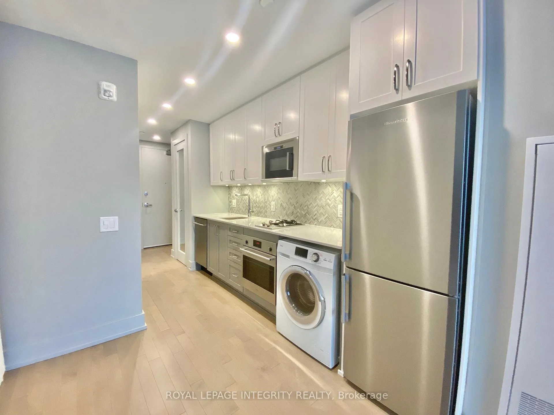 Photo 5 of Unit 315, 60 Springhurst Avenue, Ottawa, Ottawa East — HOMEH
