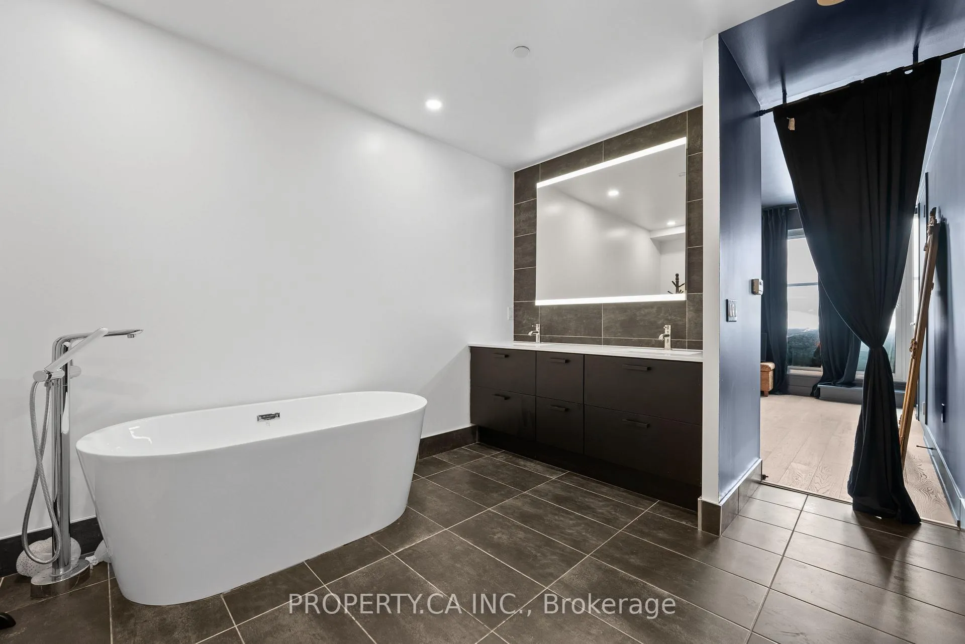 Photo 26 of Unit Th08, 1331 Queen Street E, Toronto, South Riverdale — HOMEH