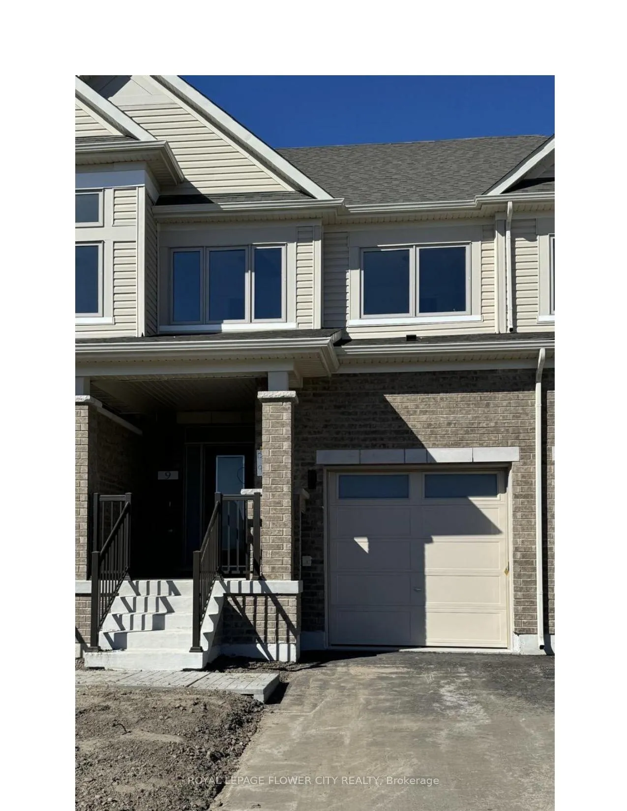 Photo 1 of Unit 5, 5 Sagewood Avenue, Barrie, Rural Barrie Southeast — HOMEH