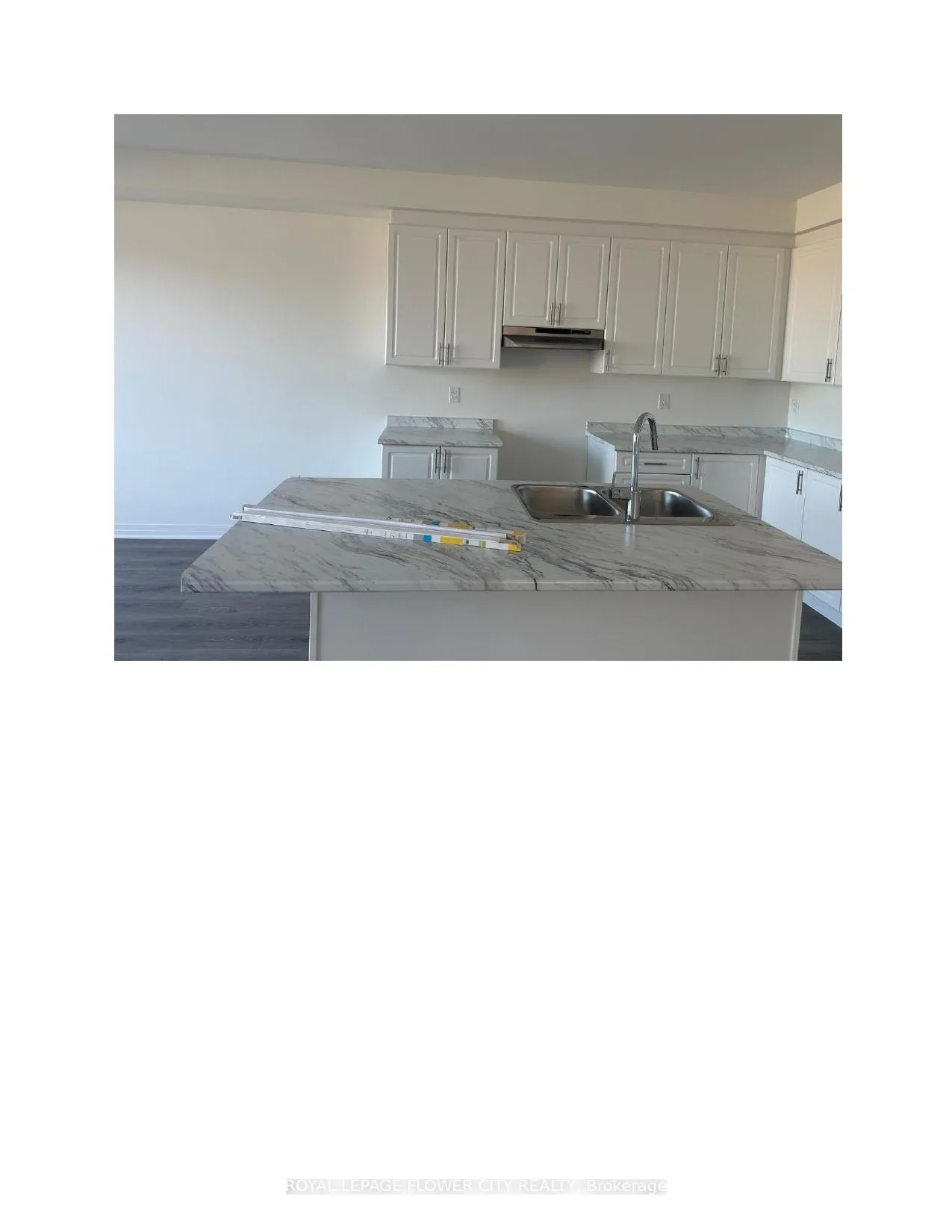 Photo 4 of Unit 5, 5 Sagewood Avenue, Barrie, Rural Barrie Southeast — HOMEH