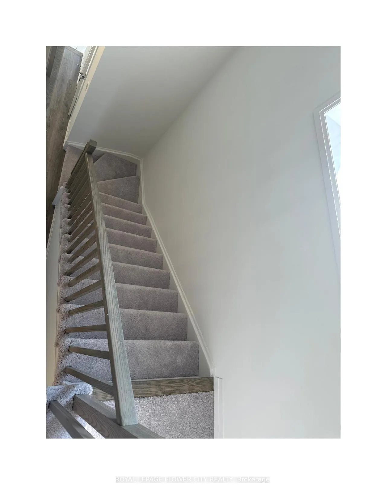 Photo 7 of Unit 5, 5 Sagewood Avenue, Barrie, Rural Barrie Southeast — HOMEH