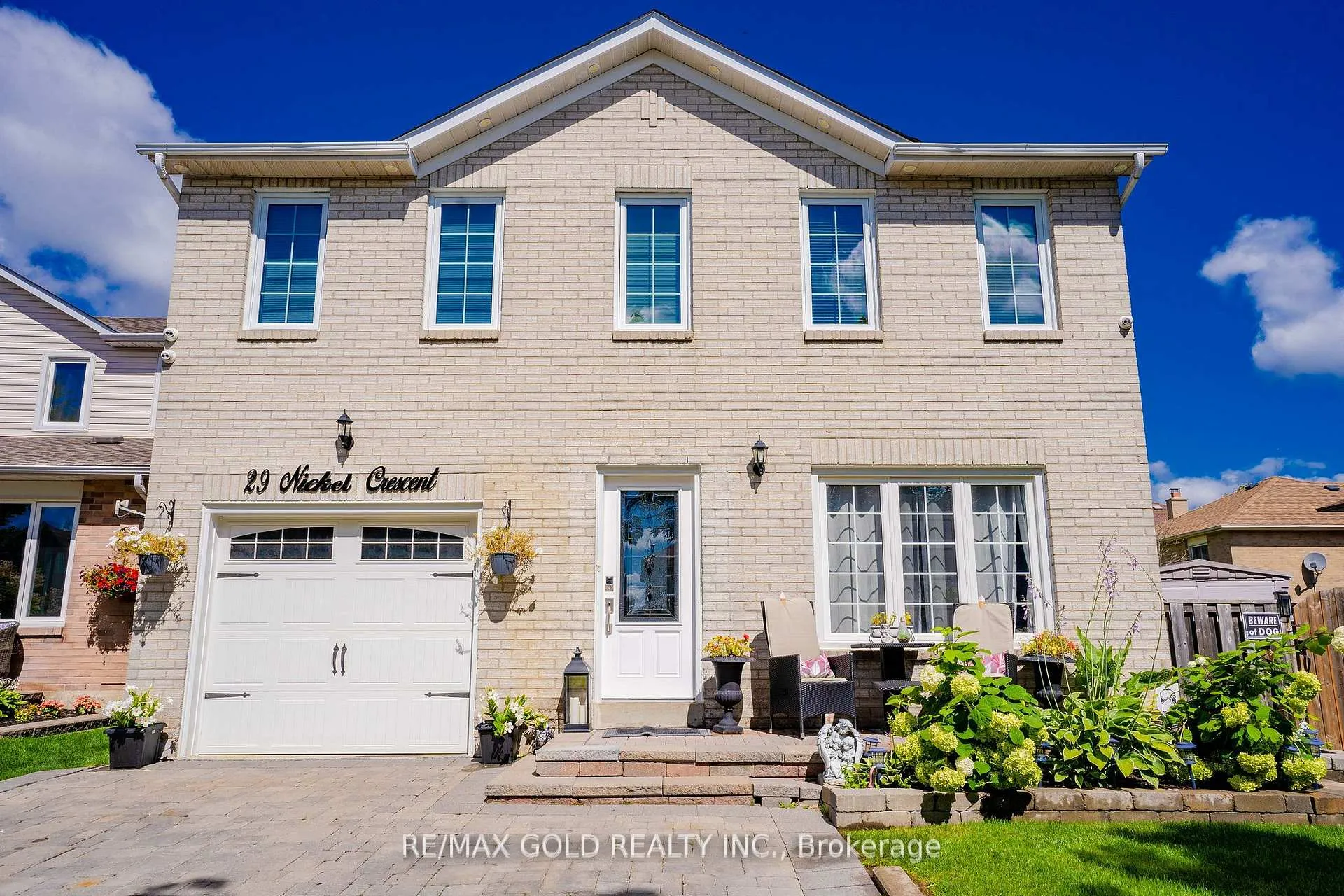 Photo 2 of 29 Nickel Crescent, Brampton, Westgate — HOMEH