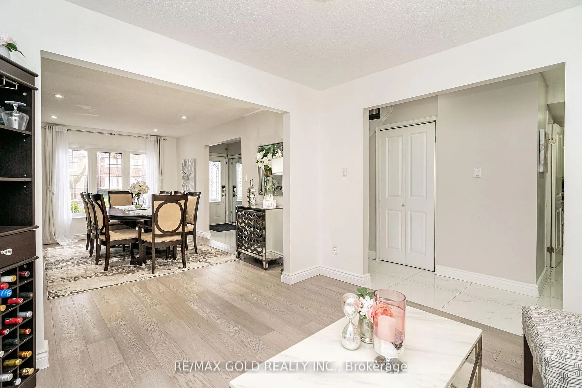 Photo 10 of 29 Nickel Crescent, Brampton, Westgate — HOMEH