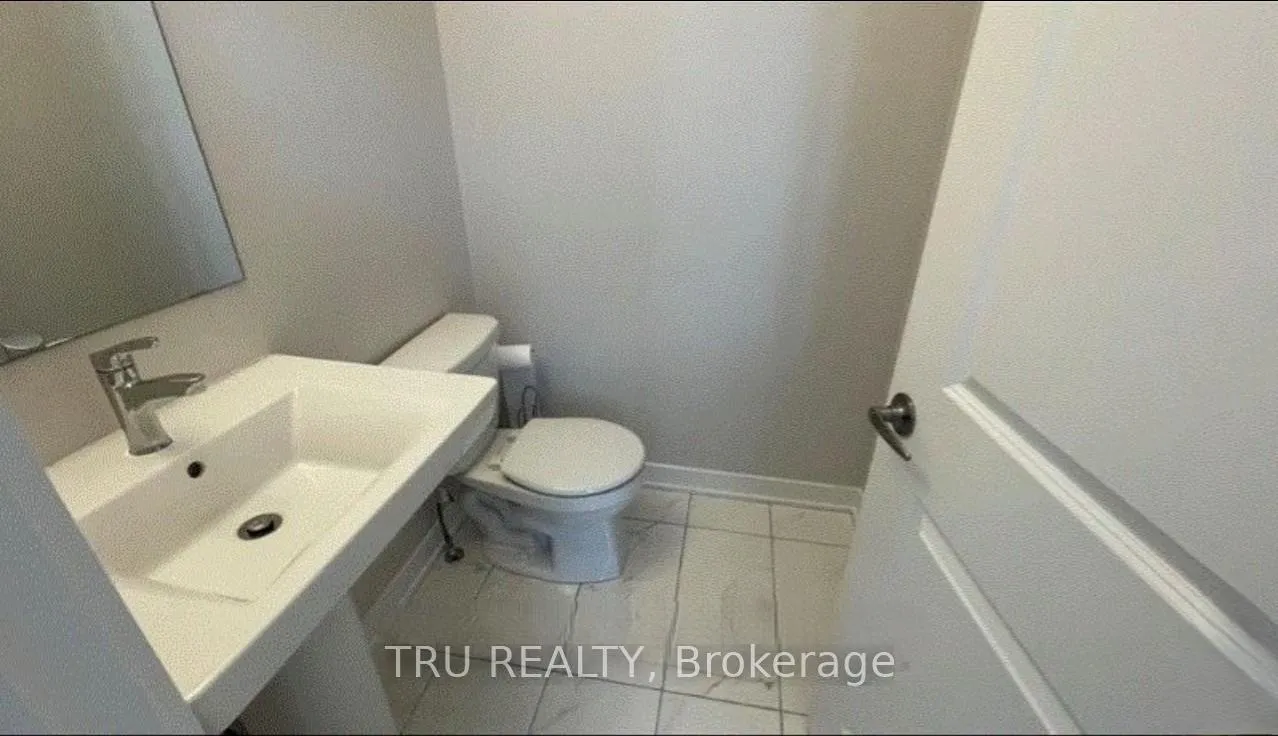 Photo 4 of 353 Appalachian Circle E, Ottawa, Barrhaven - Half Moon Bay — HOMEH