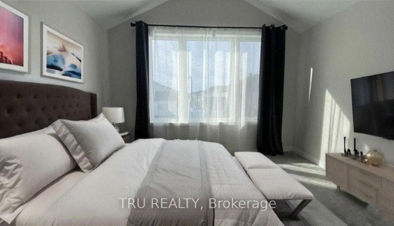 Photo 11 of 353 Appalachian Circle E, Ottawa, Barrhaven - Half Moon Bay — HOMEH