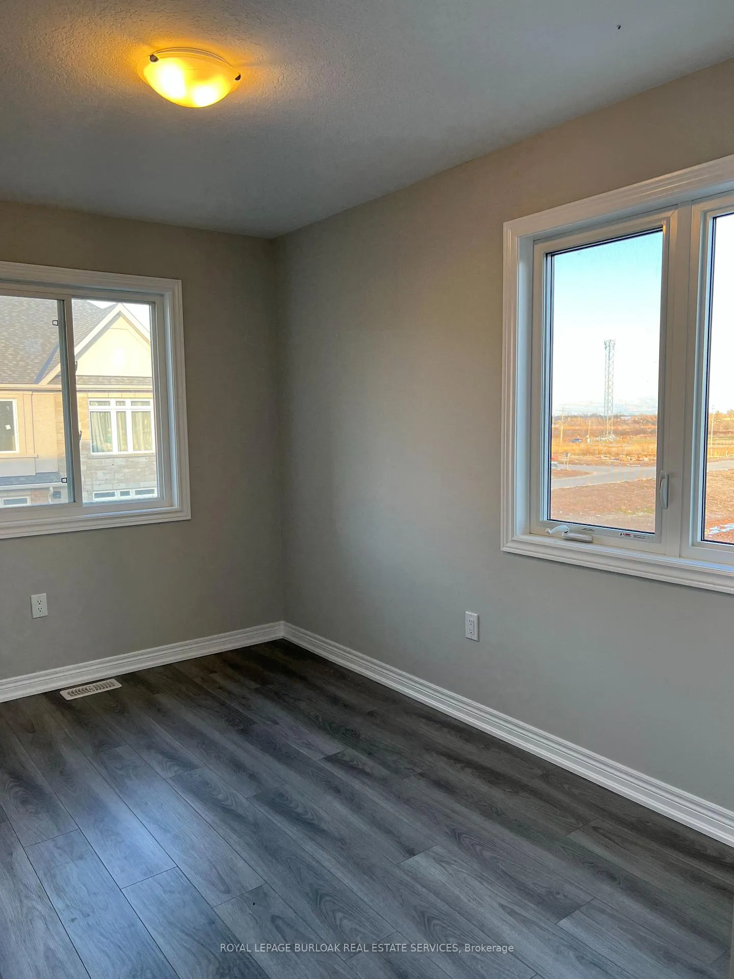 Photo 7 of Unit 36, 40 Zinfandel Drive, Hamilton, Winona — HOMEH