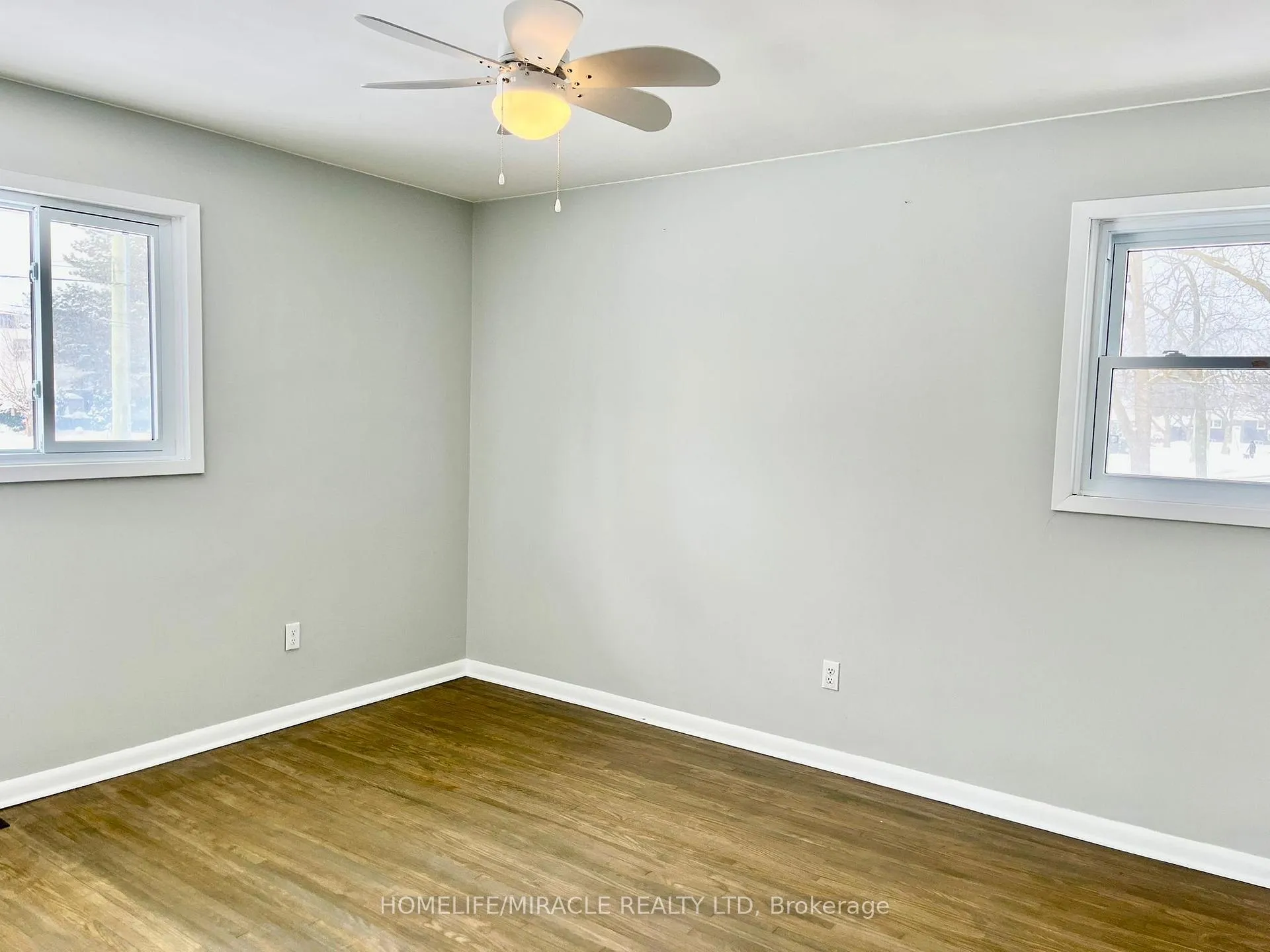 Photo 13 of 312 Grantham Avenue, St. Catharines, Carlton/Bunting — HOMEH