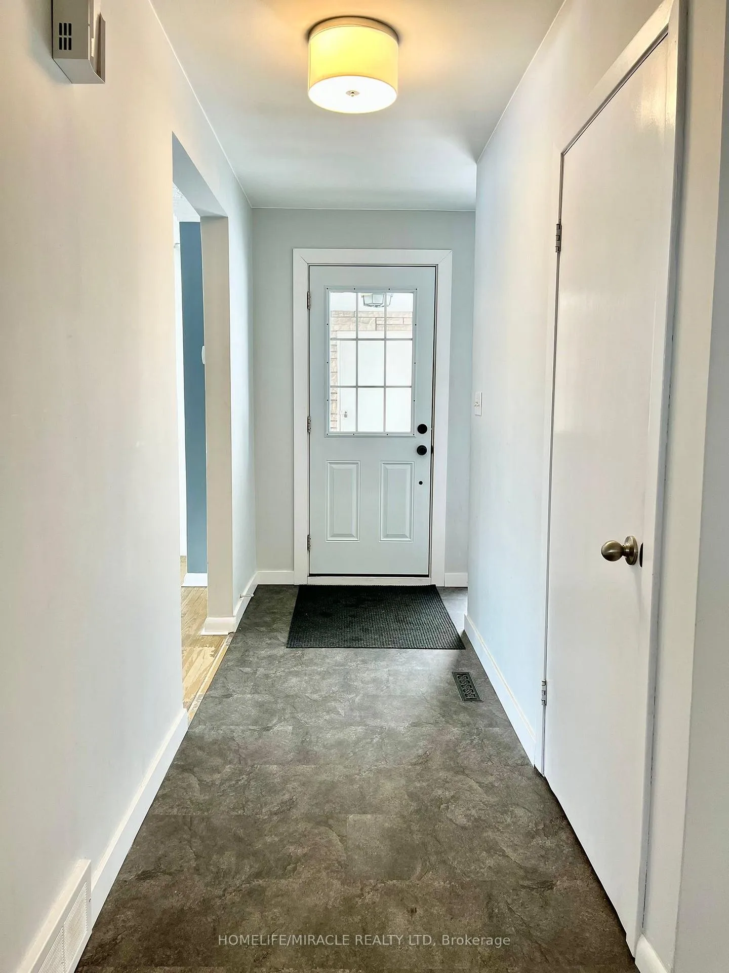 Photo 17 of 312 Grantham Avenue, St. Catharines, Carlton/Bunting — HOMEH