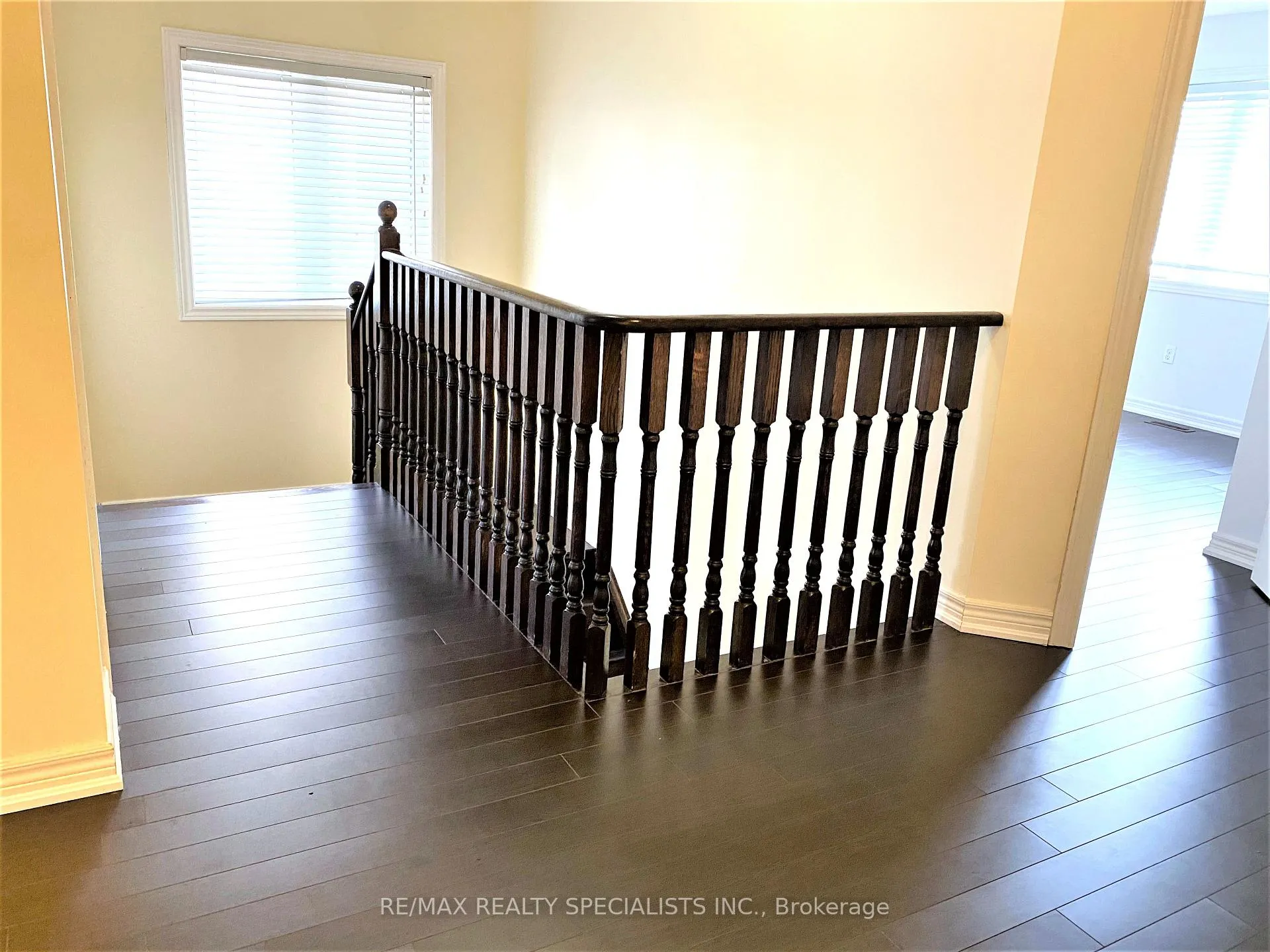 Photo 13 of Unit Upper Level, 4 Freedom Oaks Trail, Brampton, Bram East — HOMEH