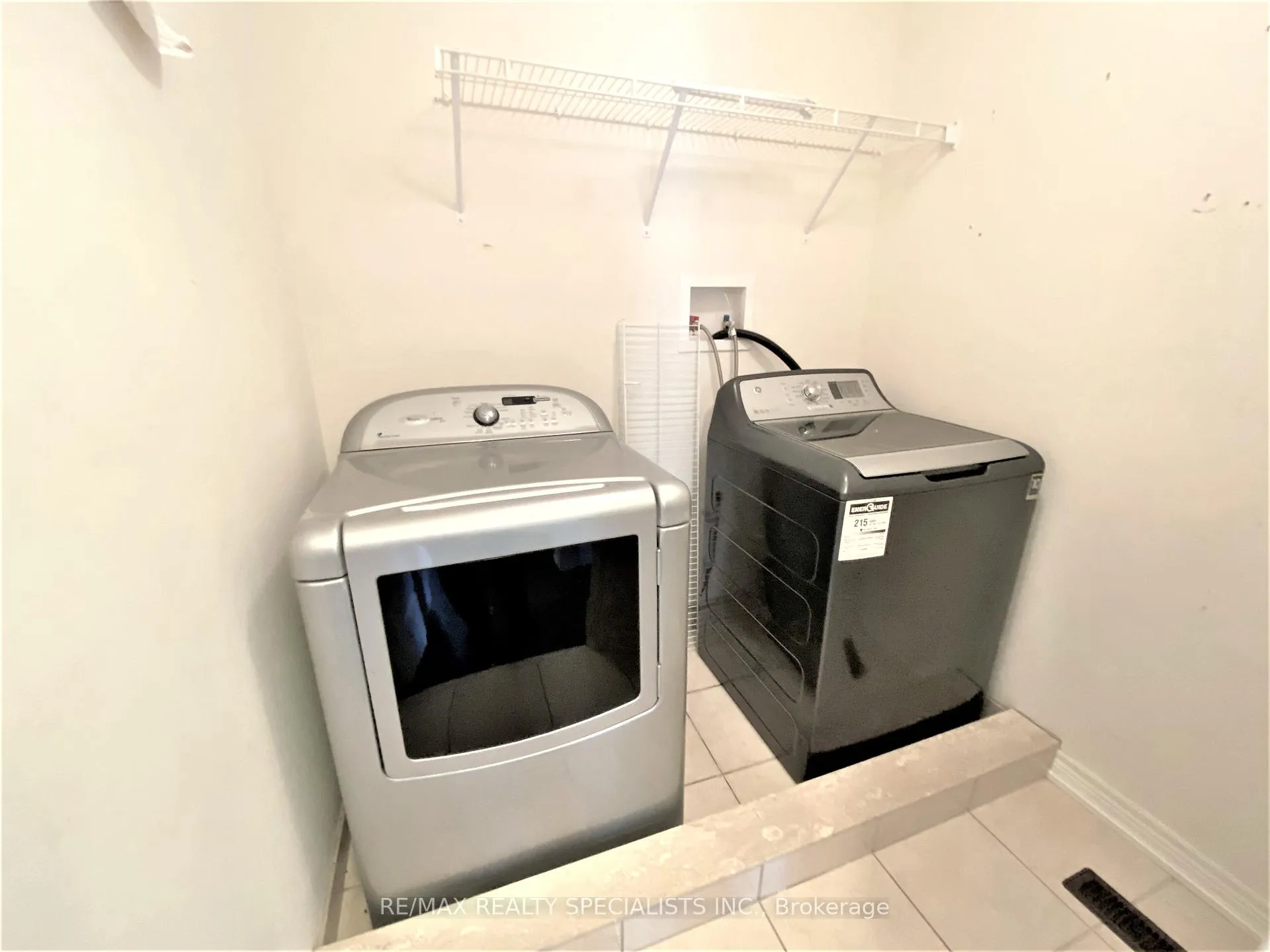 Photo 22 of Unit Upper Level, 4 Freedom Oaks Trail, Brampton, Bram East — HOMEH