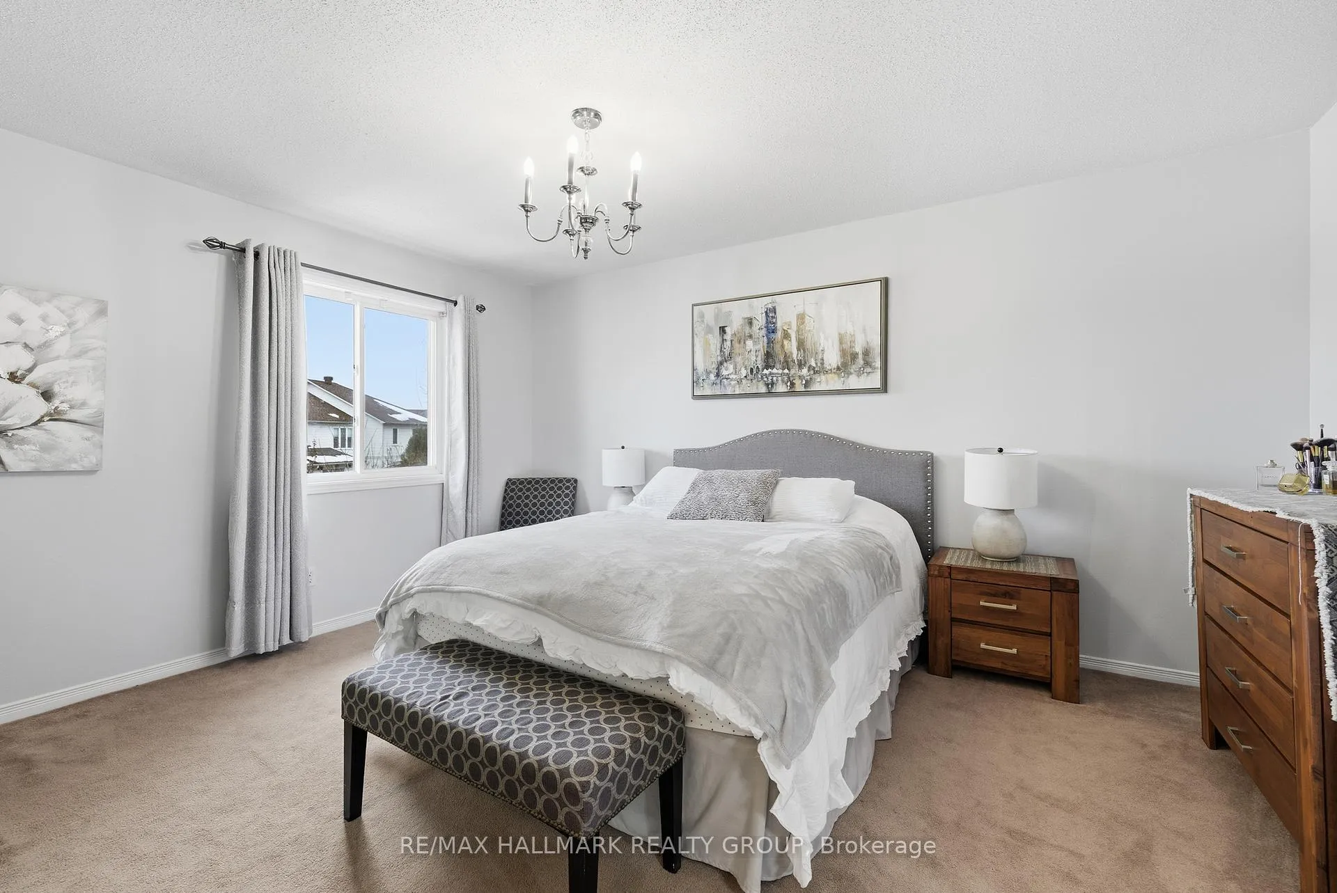 Photo 28 of 142 Inverkip Avenue, Ottawa, Hunt Club Park/Greenboro — HOMEH