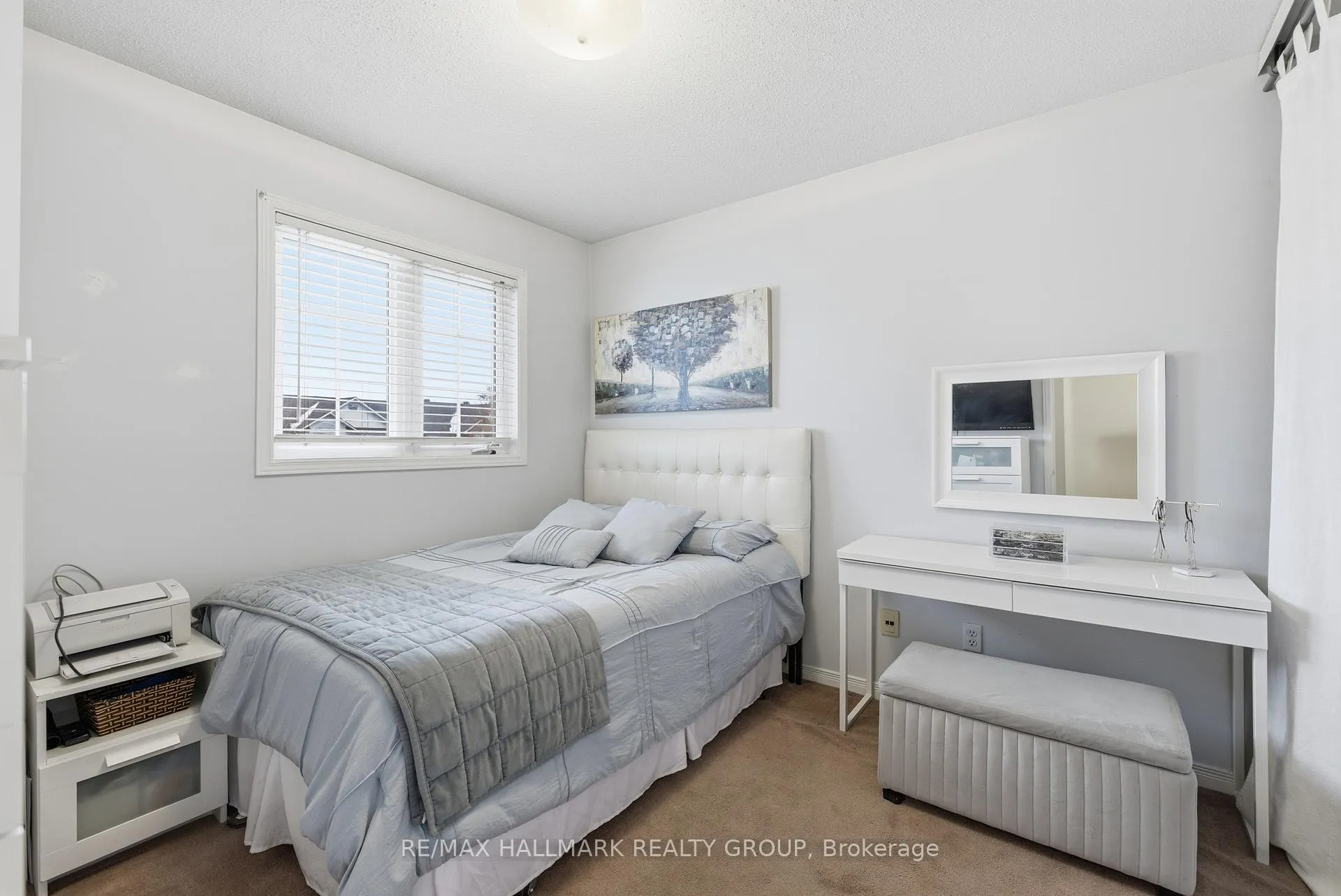 Photo 33 of 142 Inverkip Avenue, Ottawa, Hunt Club Park/Greenboro — HOMEH
