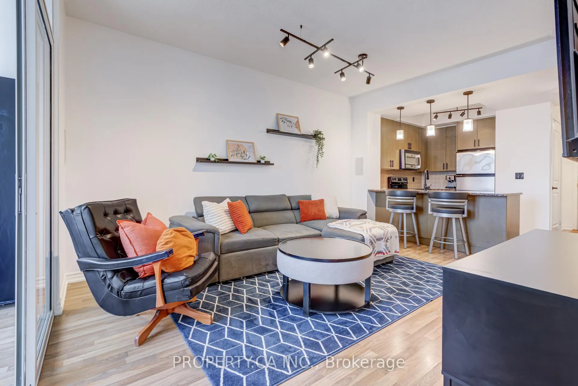 Photo 1 of Unit 1101, 9235 Jane Street, Vaughan, Maple — HOMEH