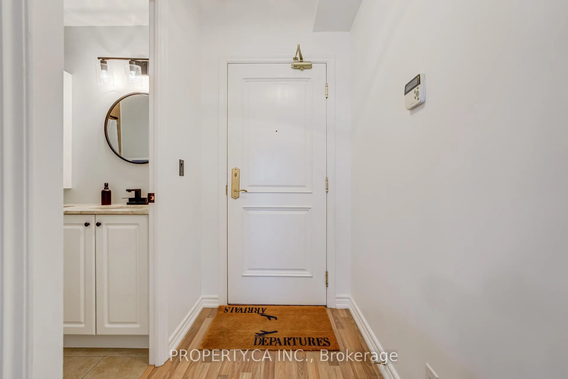 Photo 6 of Unit 1101, 9235 Jane Street, Vaughan, Maple — HOMEH