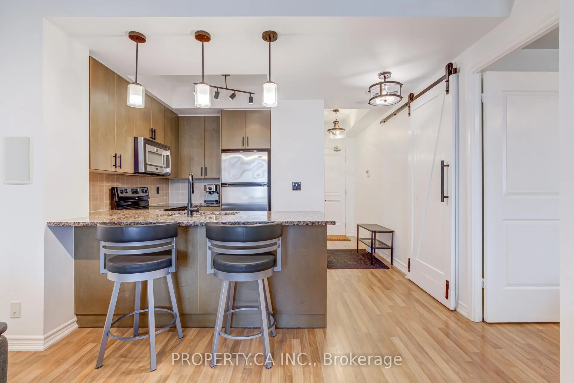 Photo 11 of Unit 1101, 9235 Jane Street, Vaughan, Maple — HOMEH