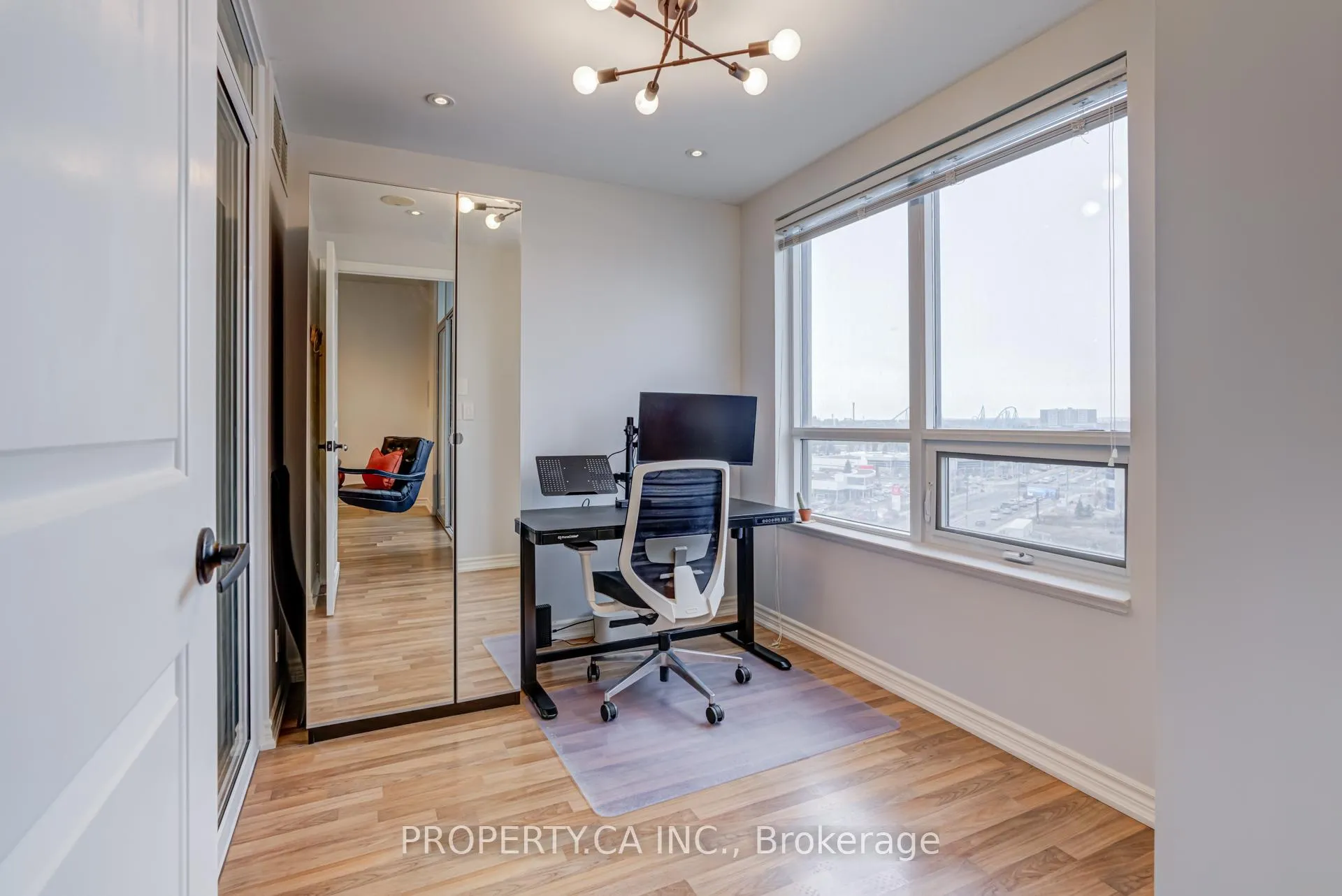 Photo 22 of Unit 1101, 9235 Jane Street, Vaughan, Maple — HOMEH