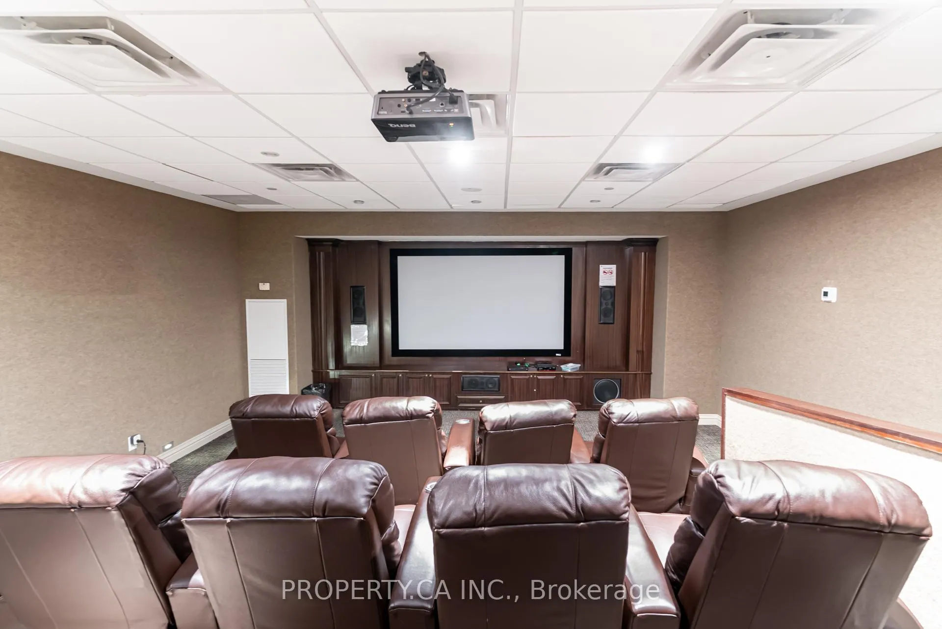 Photo 34 of Unit 1101, 9235 Jane Street, Vaughan, Maple — HOMEH