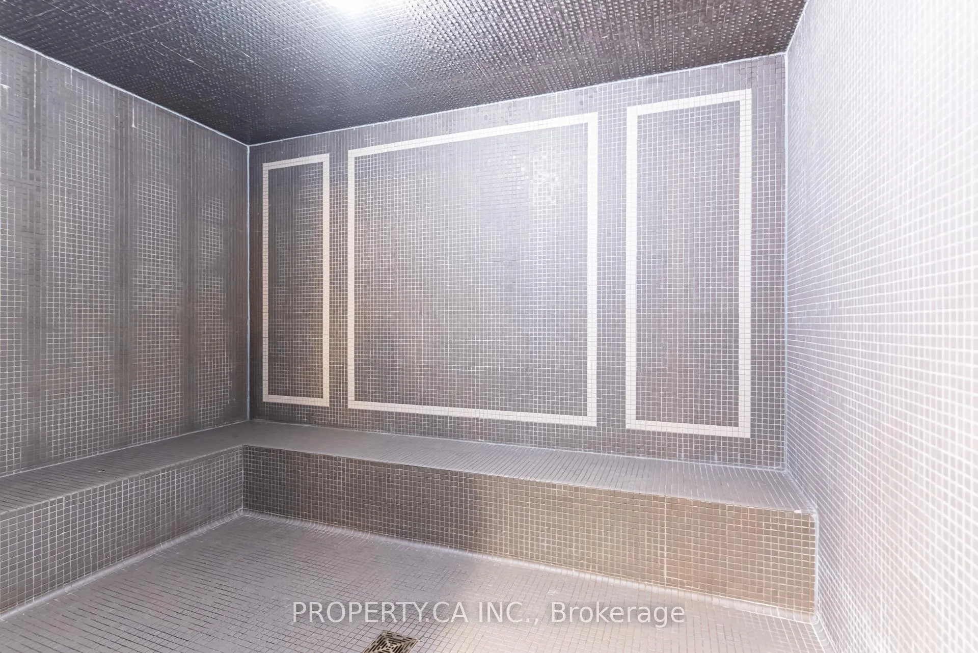 Photo 37 of Unit 1101, 9235 Jane Street, Vaughan, Maple — HOMEH