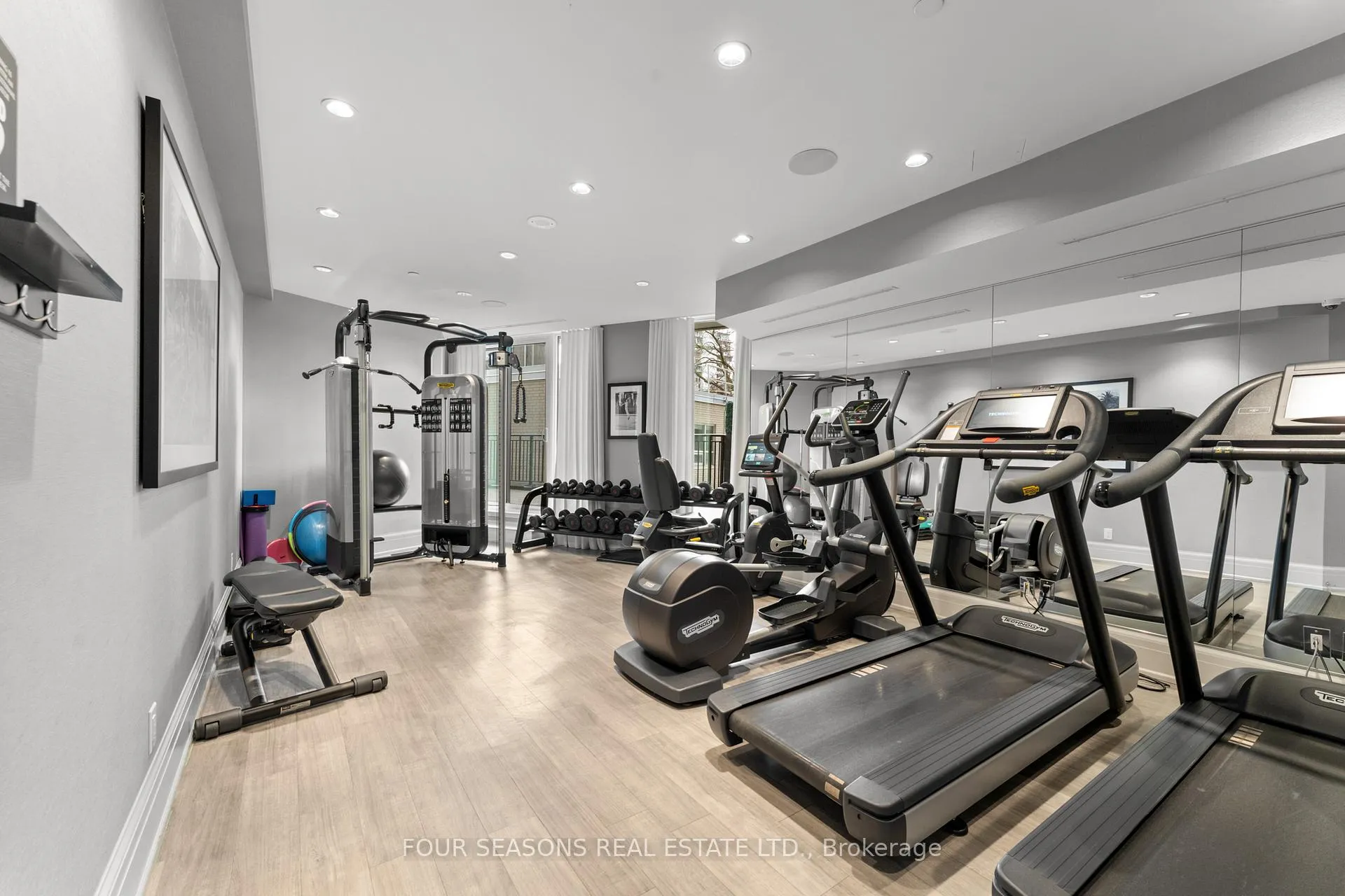 Photo 20 of Unit 507, 181 Davenport Road, Toronto, The Annex — HOMEH