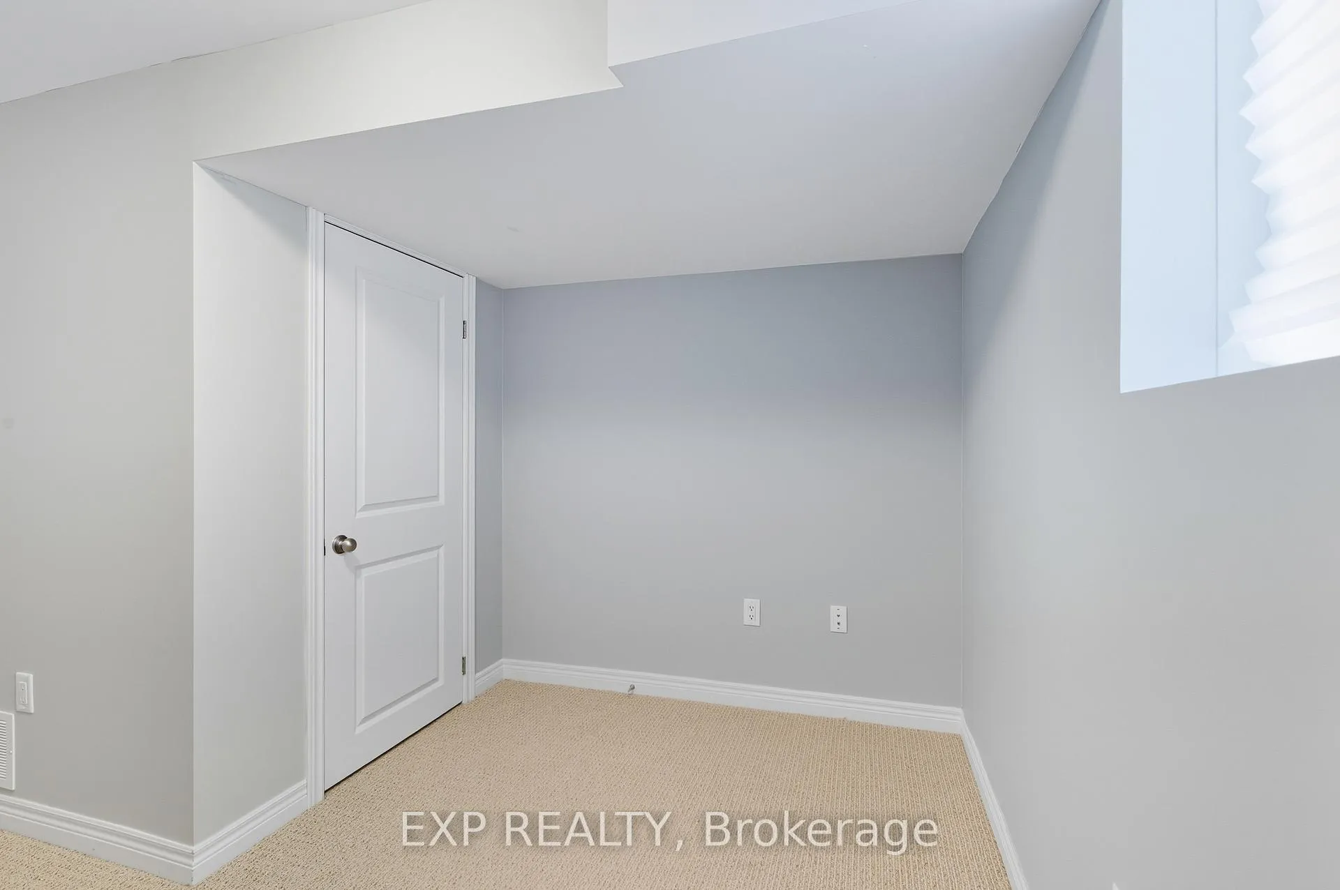 Photo 19 of Unit 18, 377 Glancaster Road, Hamilton, Villages of Glancaster — HOMEH