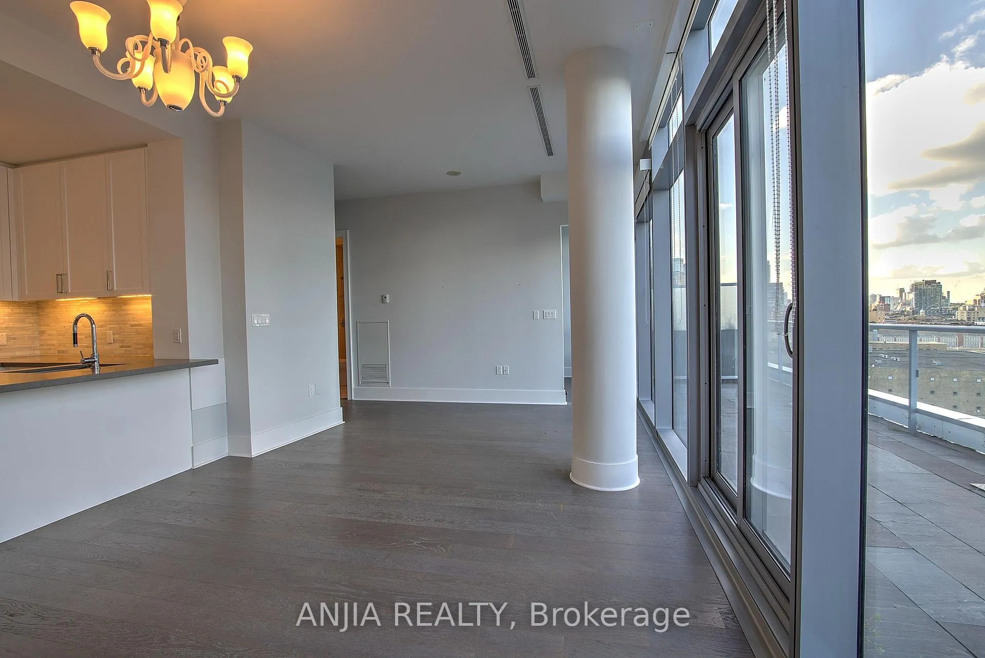 Photo 23 of Unit ph1209, 29 Queens Quay E, Toronto, Waterfront Communities — HOMEH