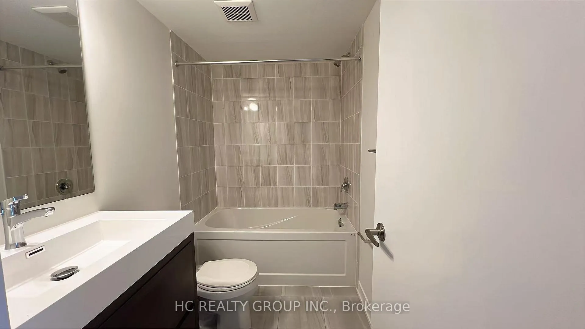 Photo 9 of Unit 202, 1865 Pickering Parkway, Pickering, Village East — HOMEH