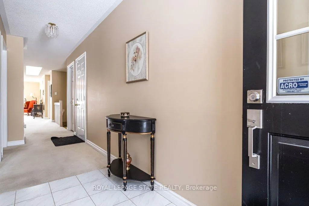 Photo 6 of Unit 28, 20 Meadowlands Boulevard, Hamilton, Meadowlands — HOMEH