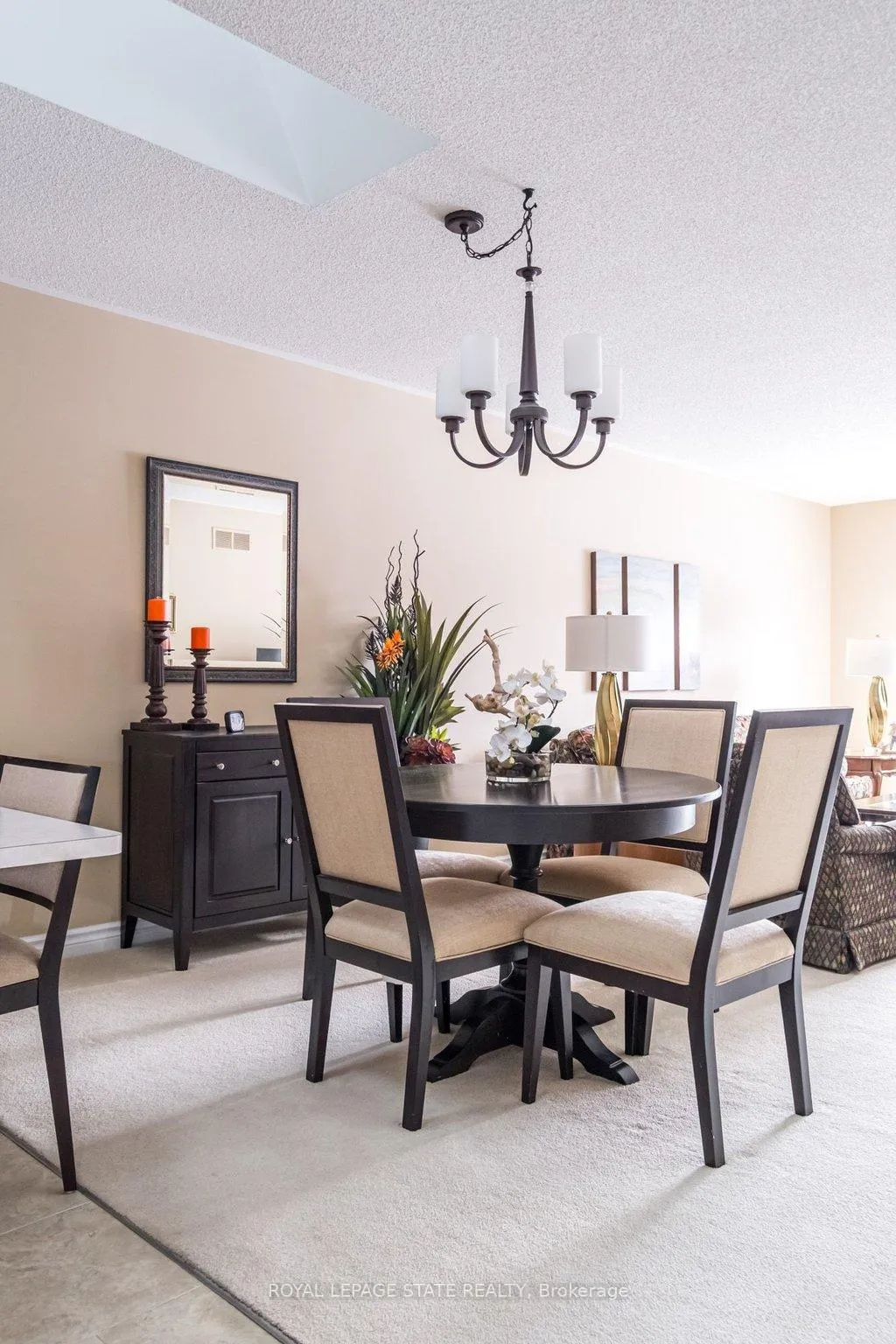 Photo 13 of Unit 28, 20 Meadowlands Boulevard, Hamilton, Meadowlands — HOMEH