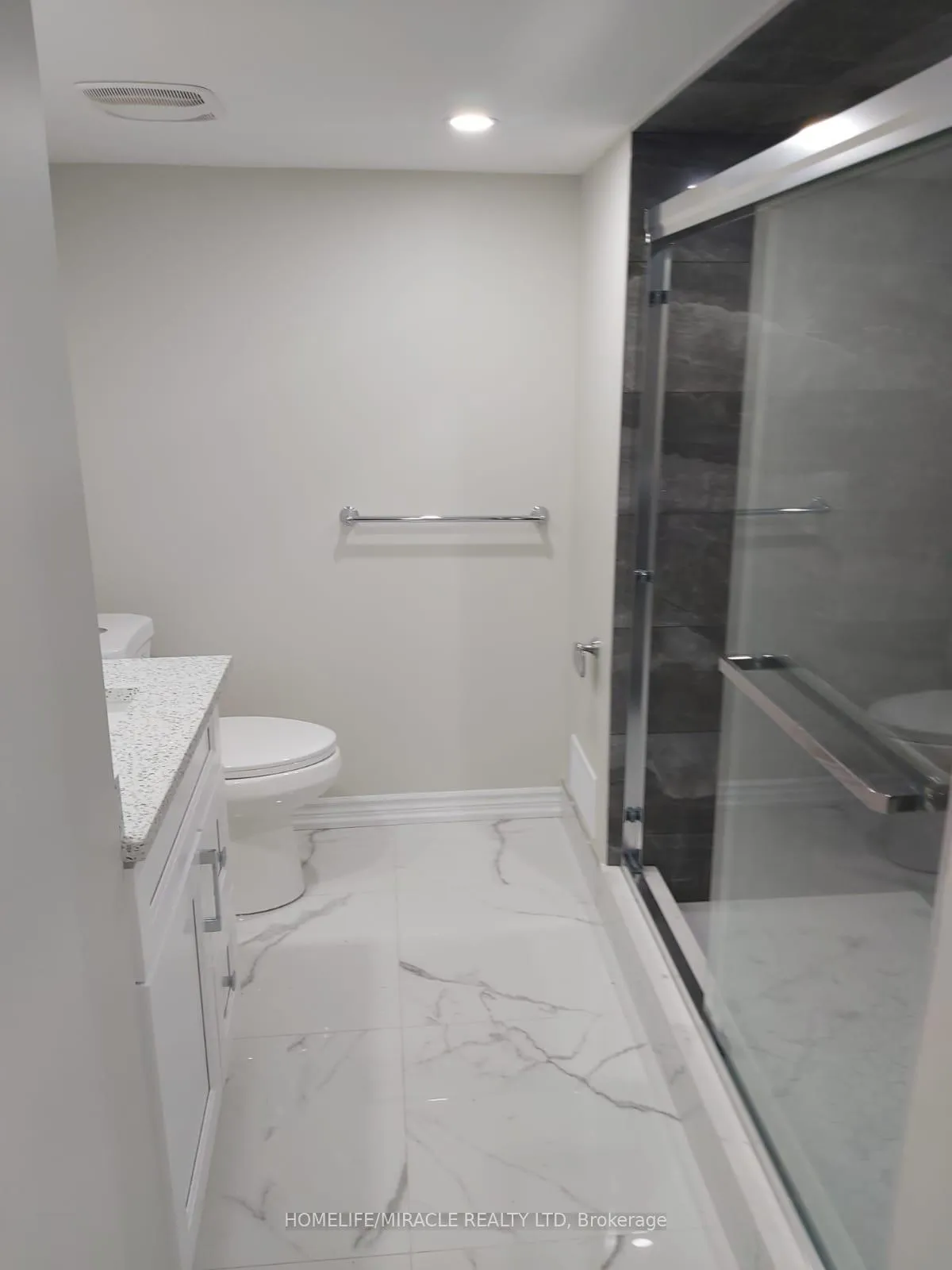 Photo 8 of Unit Basement, 16 Hawtrey Road, Brampton, Northwest Brampton — HOMEH