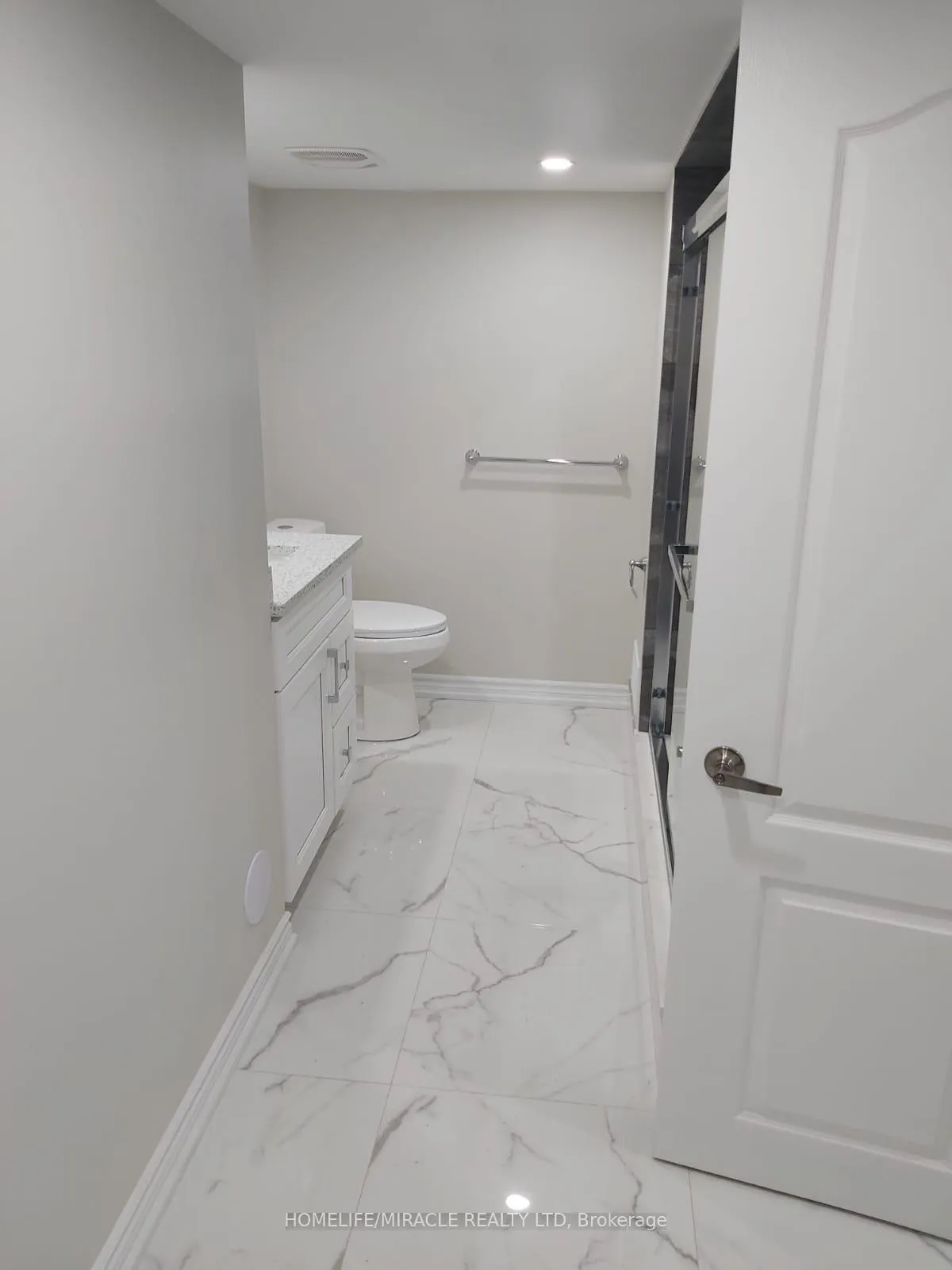 Photo 9 of Unit Basement, 16 Hawtrey Road, Brampton, Northwest Brampton — HOMEH
