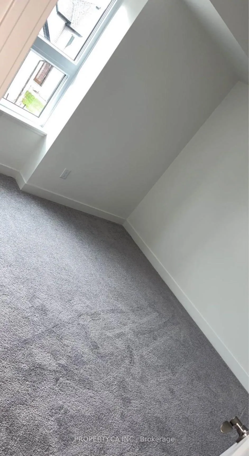 Photo 10 of Unit 212, 110 Fergus Avenue, Kitchener — HOMEH