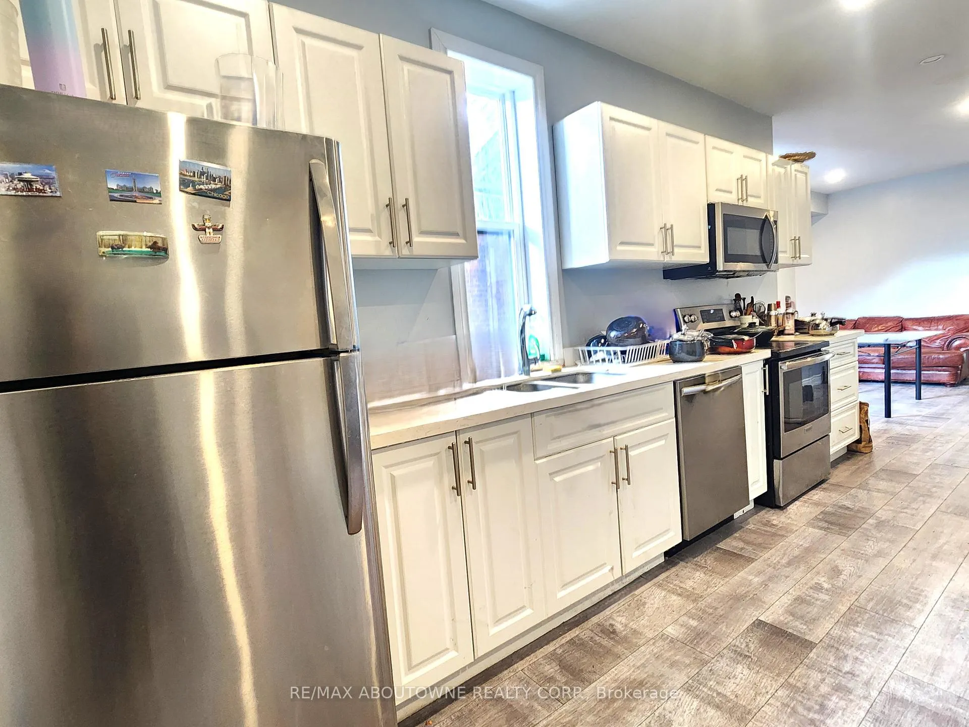 Photo 4 of Unit 2, 498 Main Street E, Hamilton, Stinson — HOMEH
