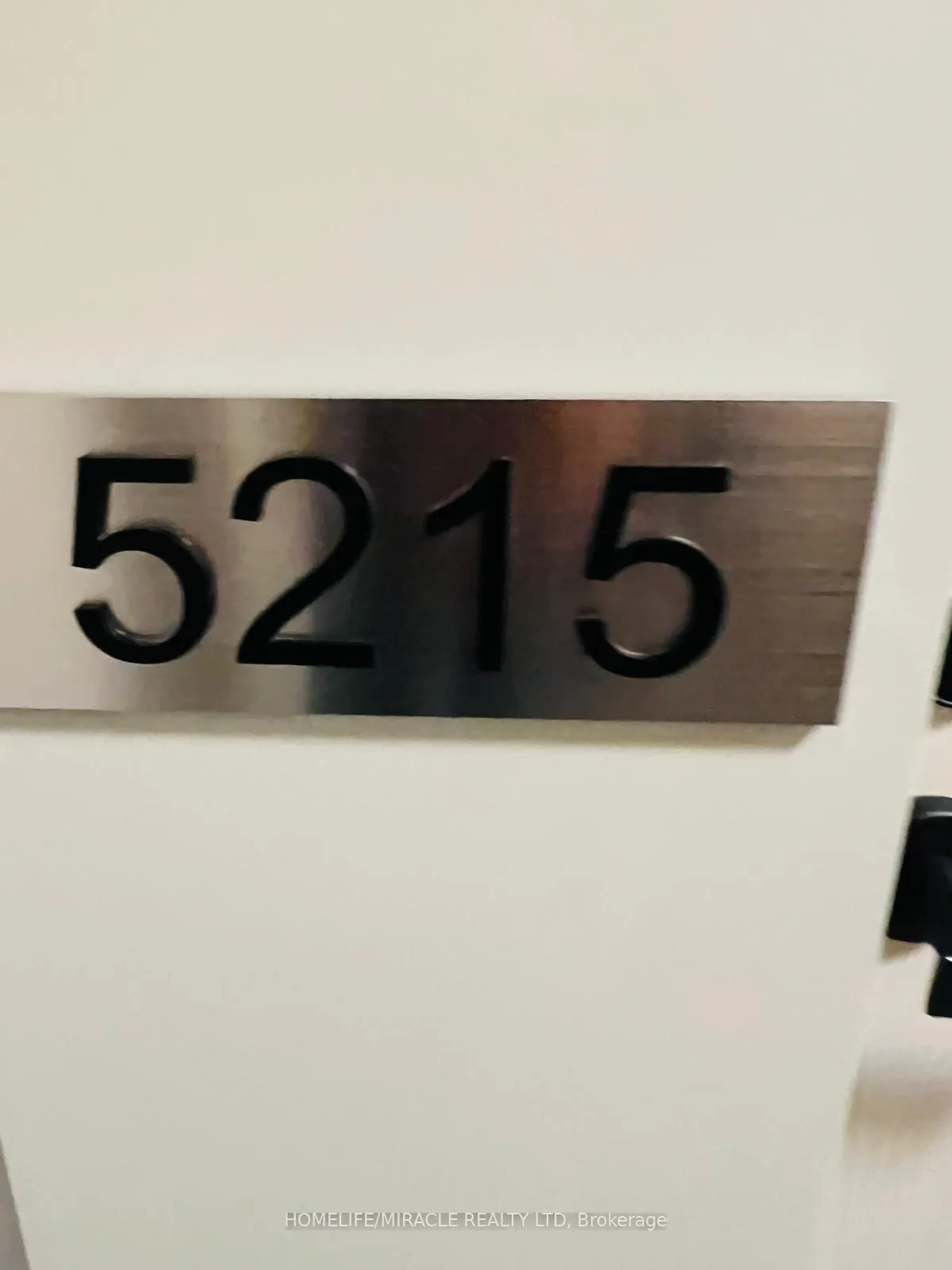 Photo 10 of Unit 5215, 8 Interchange Way, Vaughan, Vaughan Corporate Centre — HOMEH