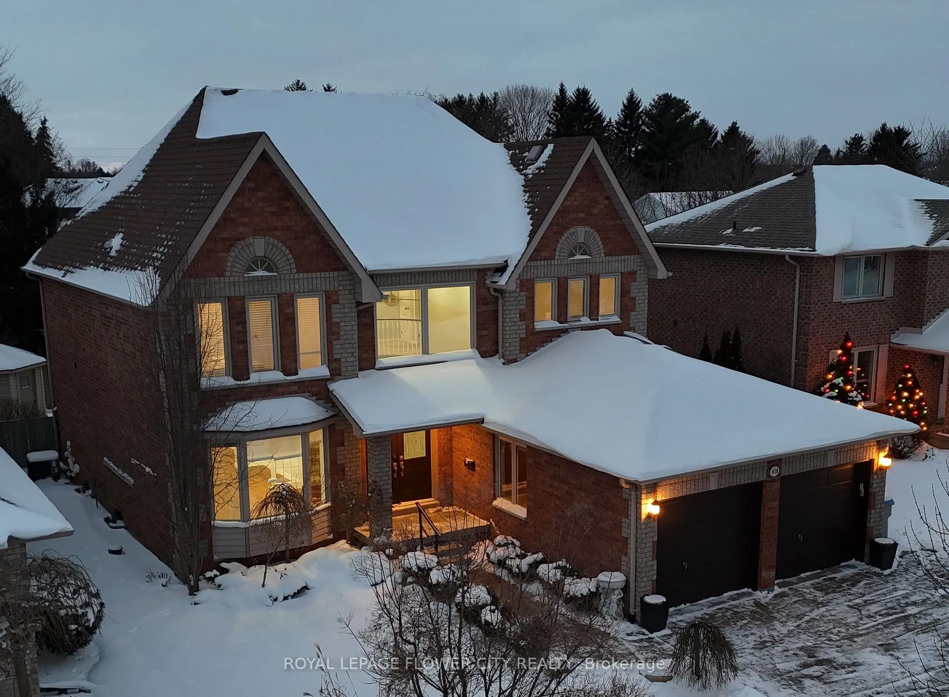 Photo 1 of 418 Riverview Drive, Strathroy-Caradoc, NE — HOMEH