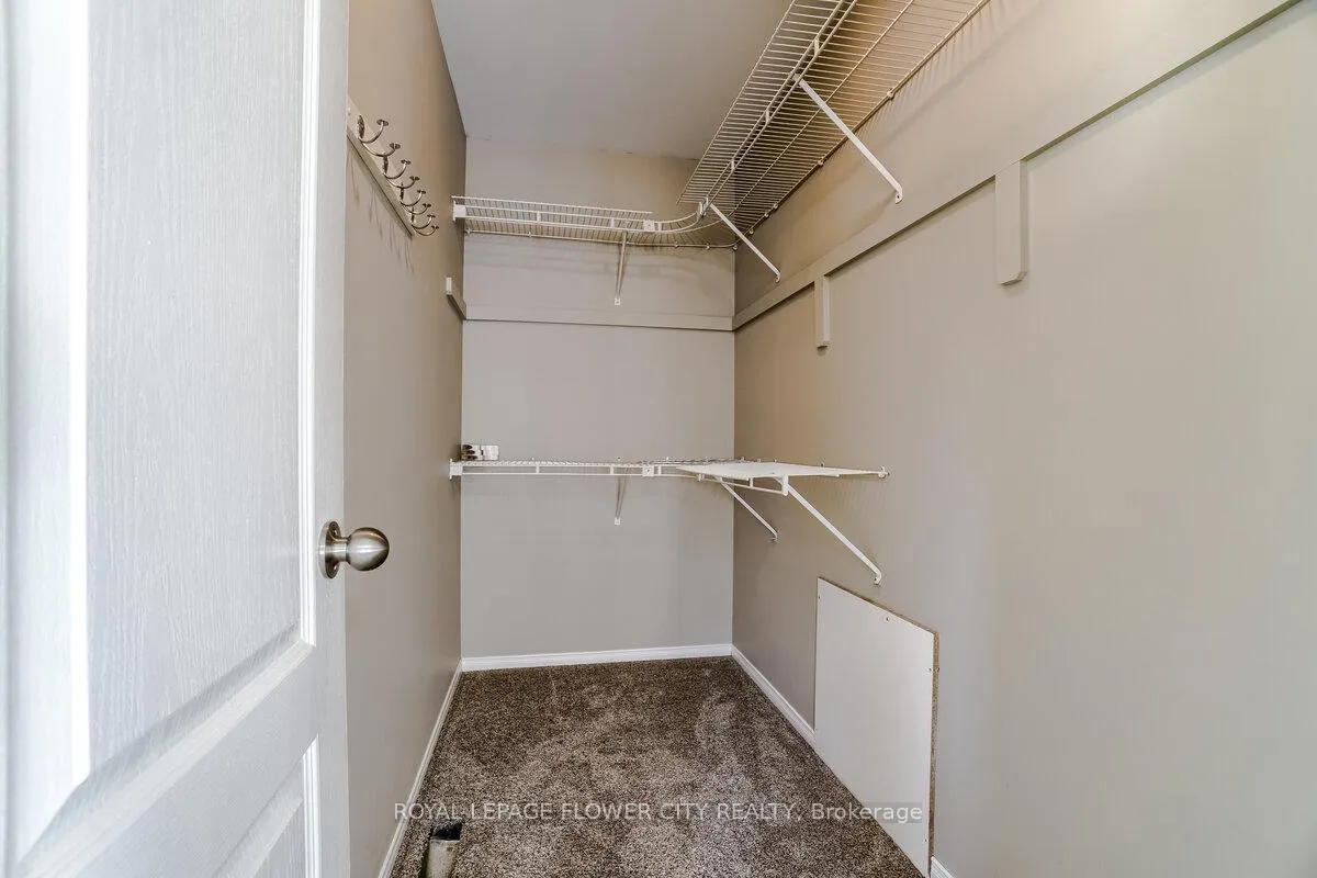 Photo 27 of 418 Riverview Drive, Strathroy-Caradoc, NE — HOMEH