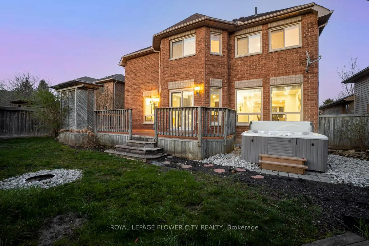 Photo 39 of 418 Riverview Drive, Strathroy-Caradoc, NE — HOMEH