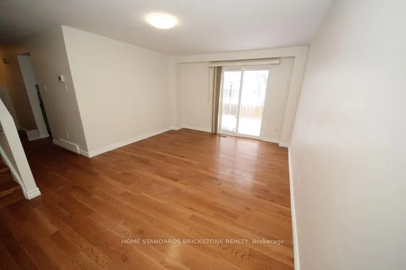 Photo 14 of Unit 10, 700 Erinbrook Drive, Kitchener — HOMEH