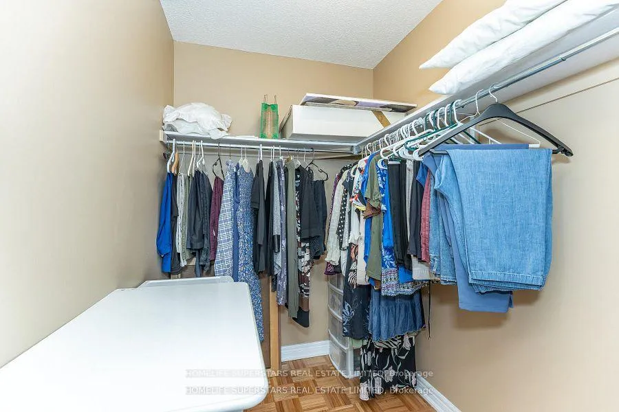 Photo 29 of 156 Novaview Crescent, Vaughan, East Woodbridge — HOMEH
