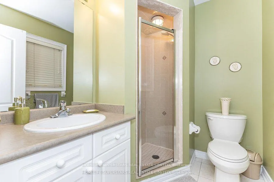 Photo 37 of 156 Novaview Crescent, Vaughan, East Woodbridge — HOMEH
