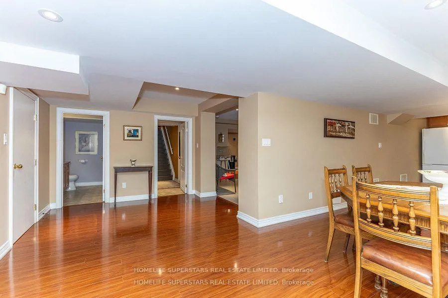 Photo 44 of 156 Novaview Crescent, Vaughan, East Woodbridge — HOMEH