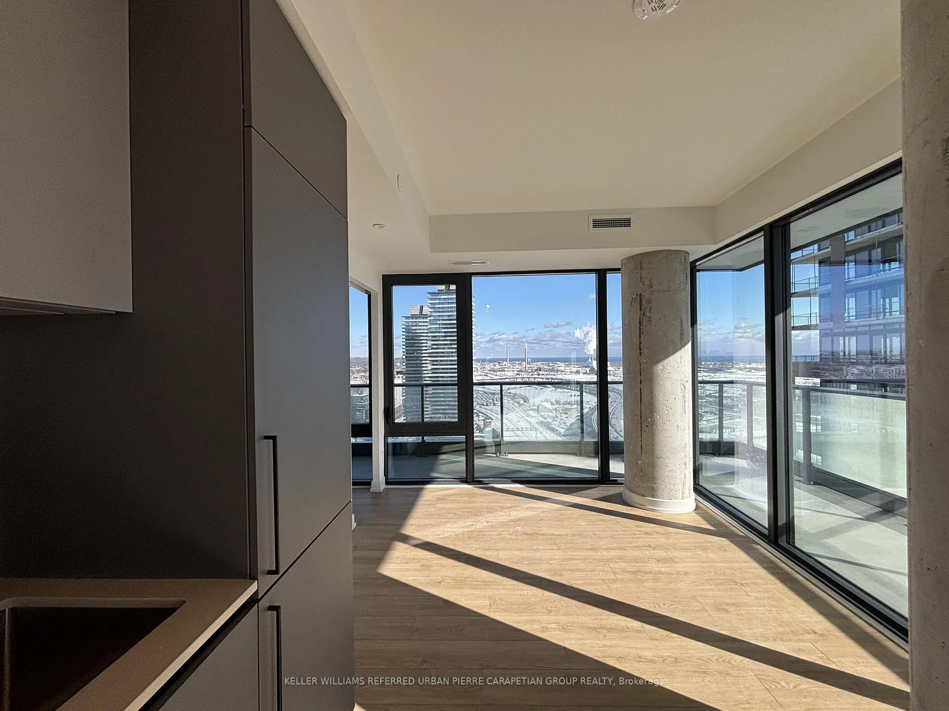Photo 6 of Unit 2502, 35 Parliament Street, Toronto, Waterfront Communities — HOMEH