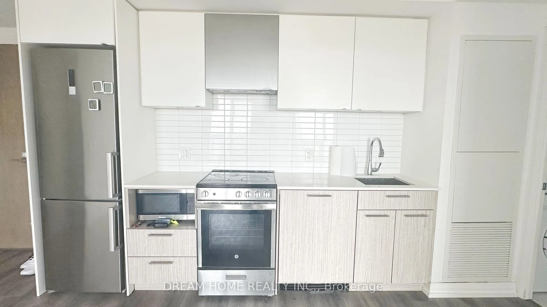 Photo 2 of Unit 4313, 251 Jarvis Street, Toronto, Church-Yonge Corridor — HOMEH