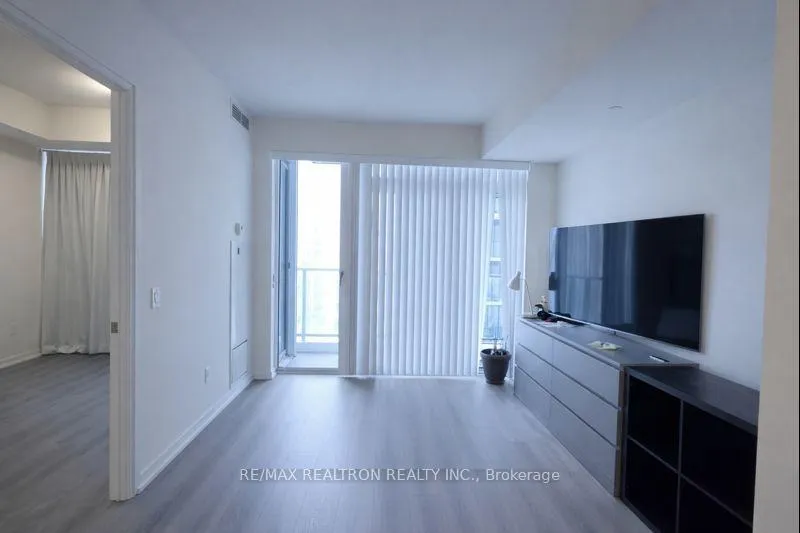 Photo 7 of Unit 1625, 9000 Jane Street, Vaughan, Concord — HOMEH