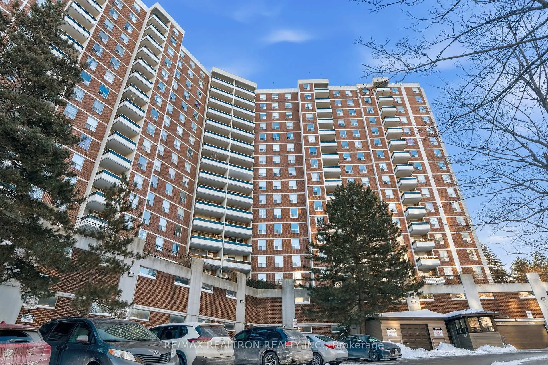 Photo 2 of Unit 1007, 5 Shady Golfway, Toronto, Flemingdon Park — HOMEH