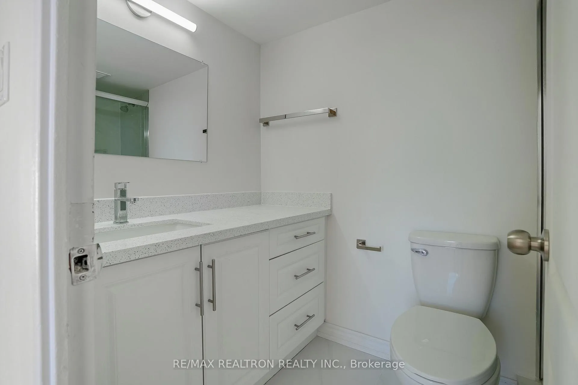 Photo 17 of Unit 1007, 5 Shady Golfway, Toronto, Flemingdon Park — HOMEH