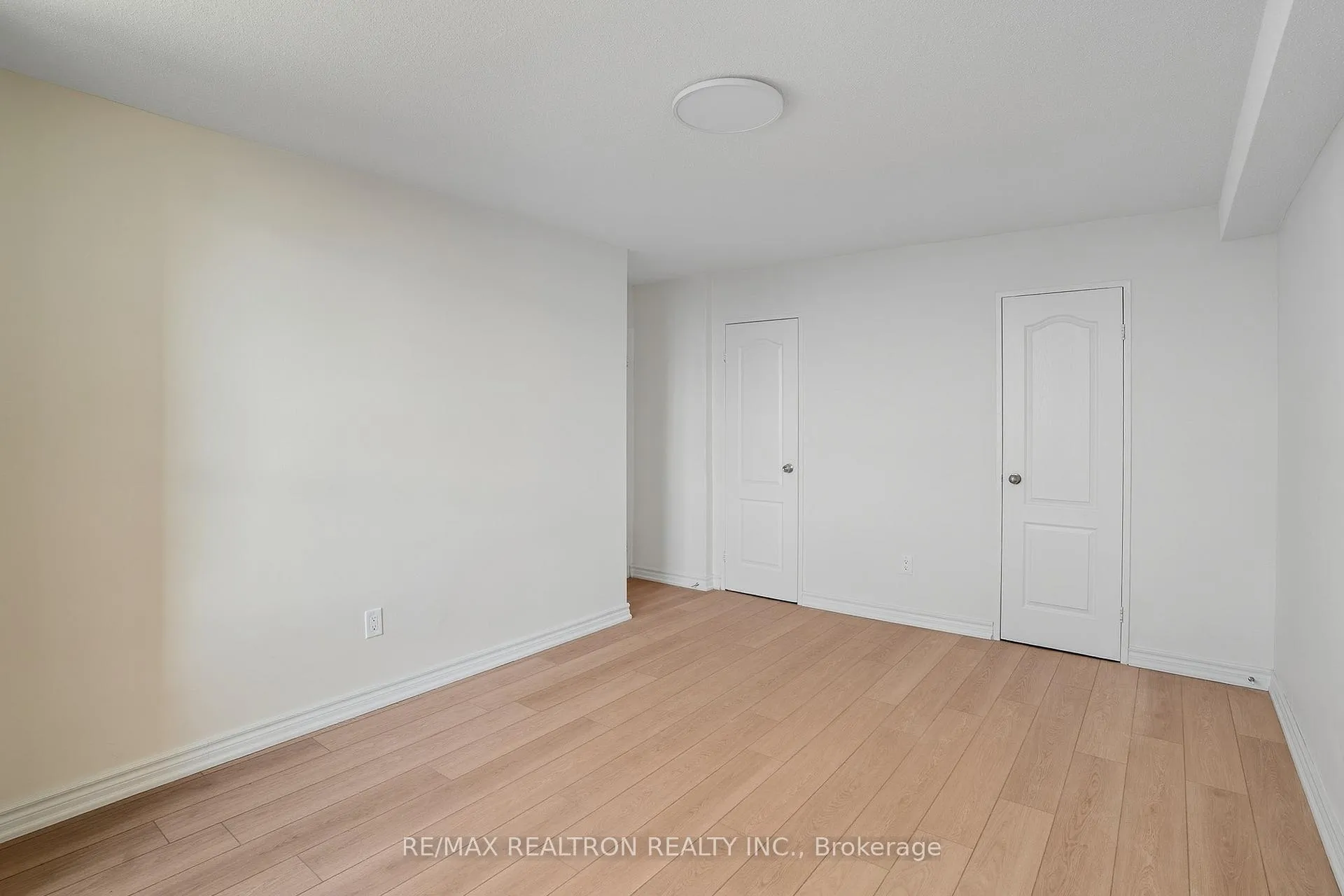 Photo 21 of Unit 1007, 5 Shady Golfway, Toronto, Flemingdon Park — HOMEH