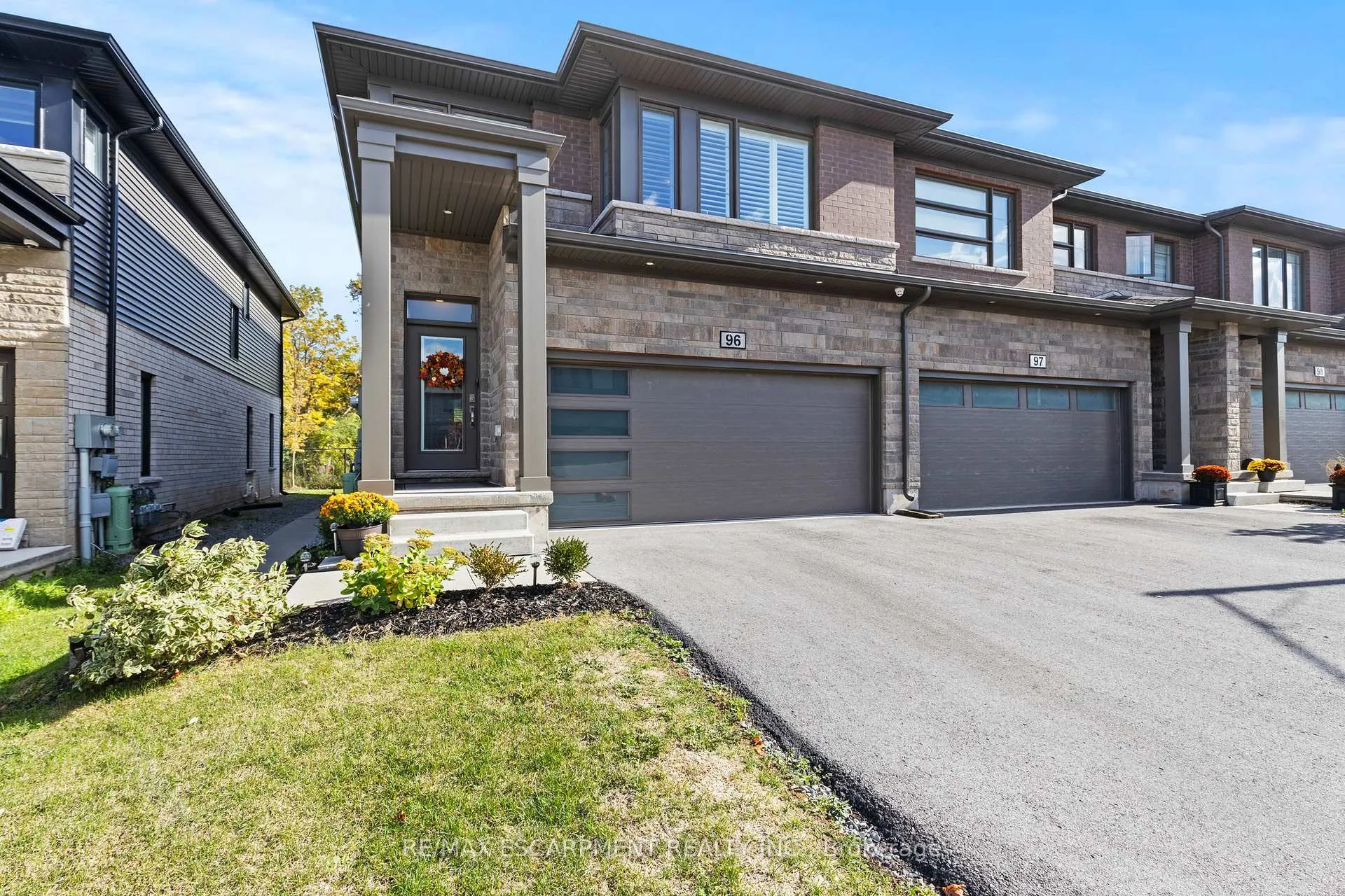 Photo 4 of Unit 96, 4552 Portage Road, Niagara Falls, Cherrywood — HOMEH